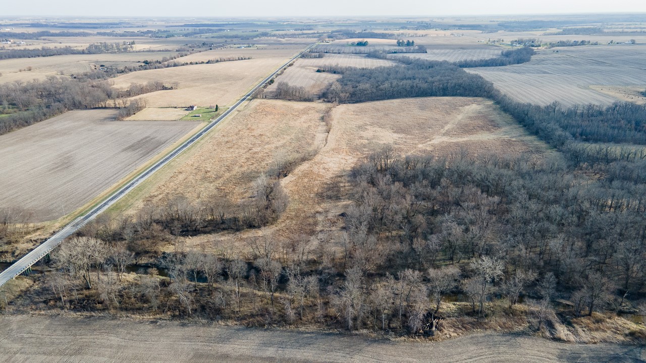 11881 County V43 Road Property Photo 9