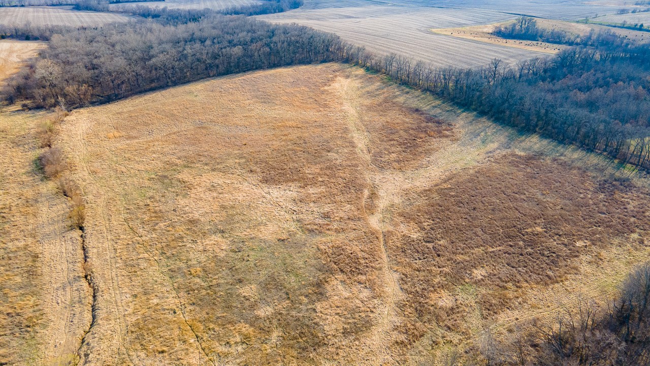 11881 County V43 Road Property Photo 15