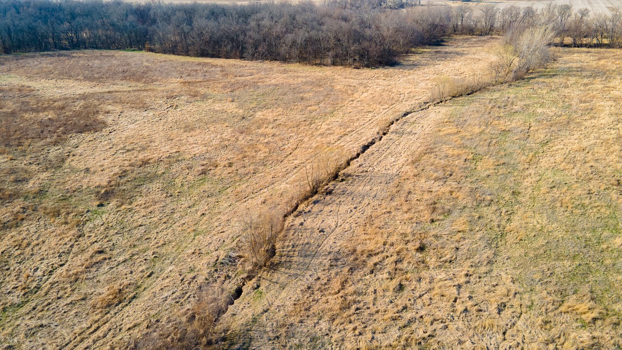 11881 County V43 Road Property Photo 17