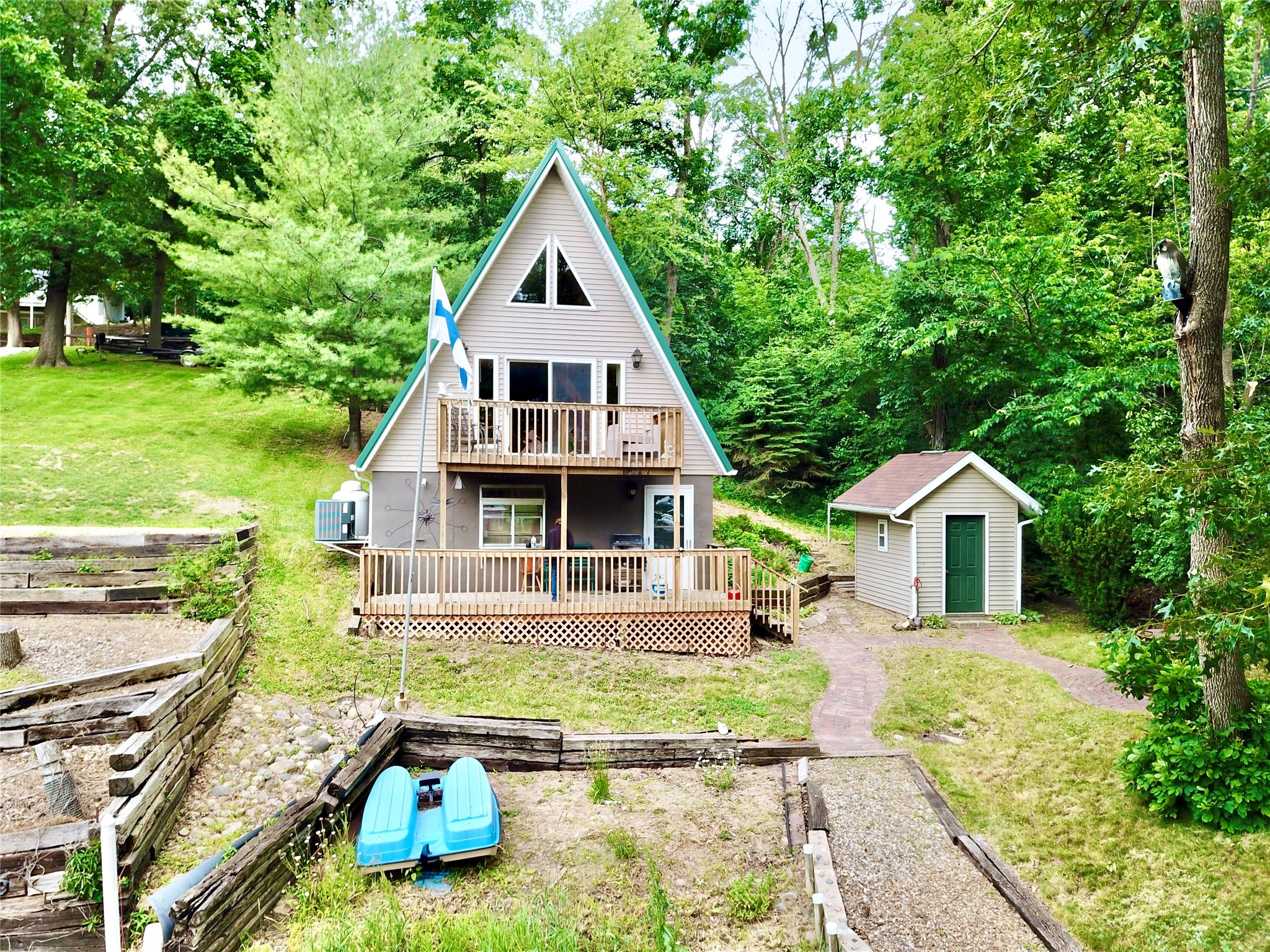 1126 Lakeshore Drive Property Photo 1