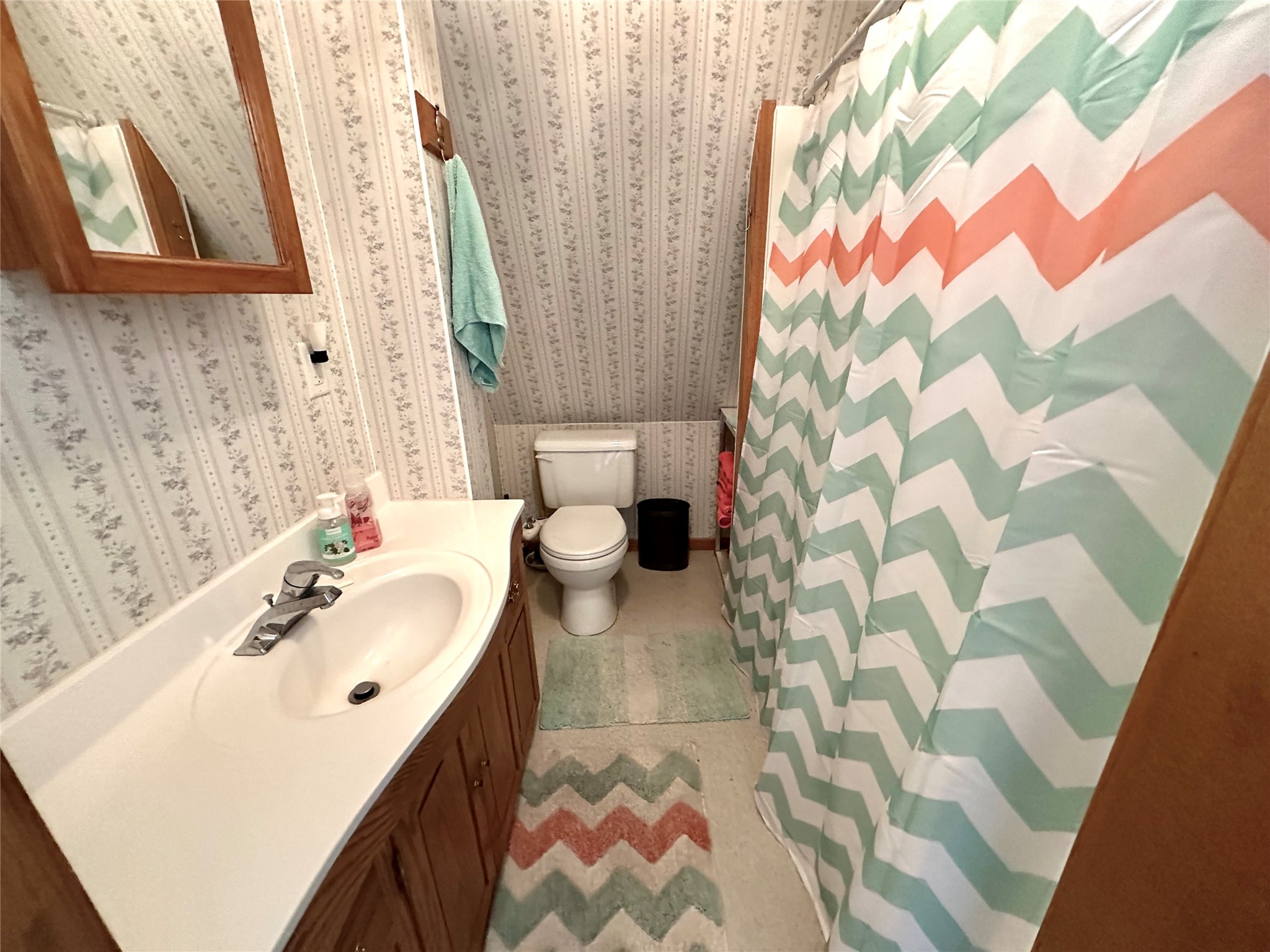 1126 Lakeshore Drive Property Photo 5