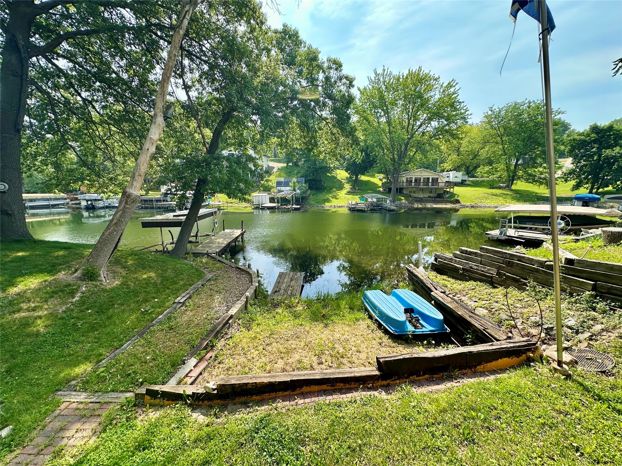 1126 Lakeshore Drive Property Photo 23