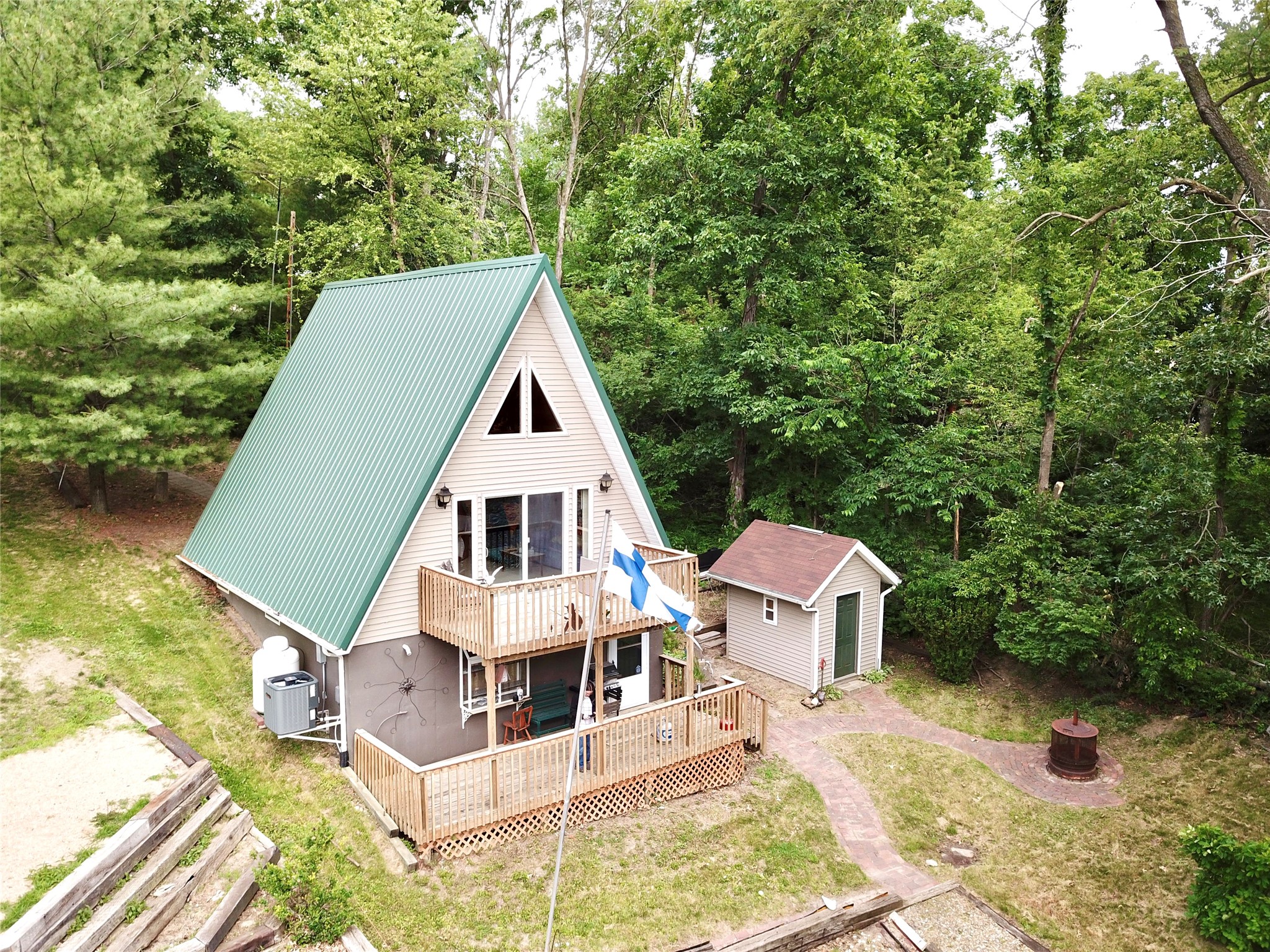 1126 Lakeshore Drive Property Photo 28