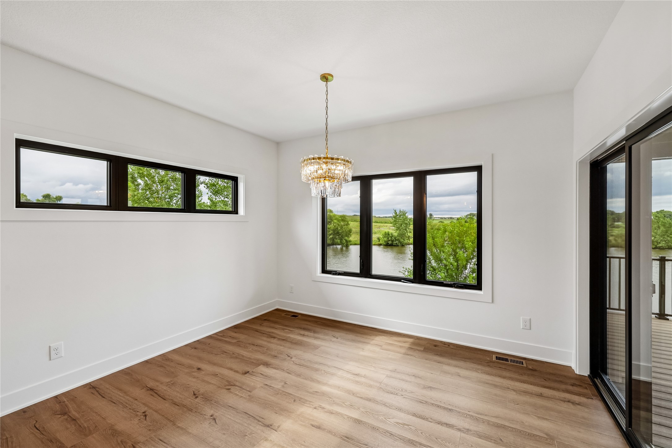 335 Chestnut Street Property Photo 16