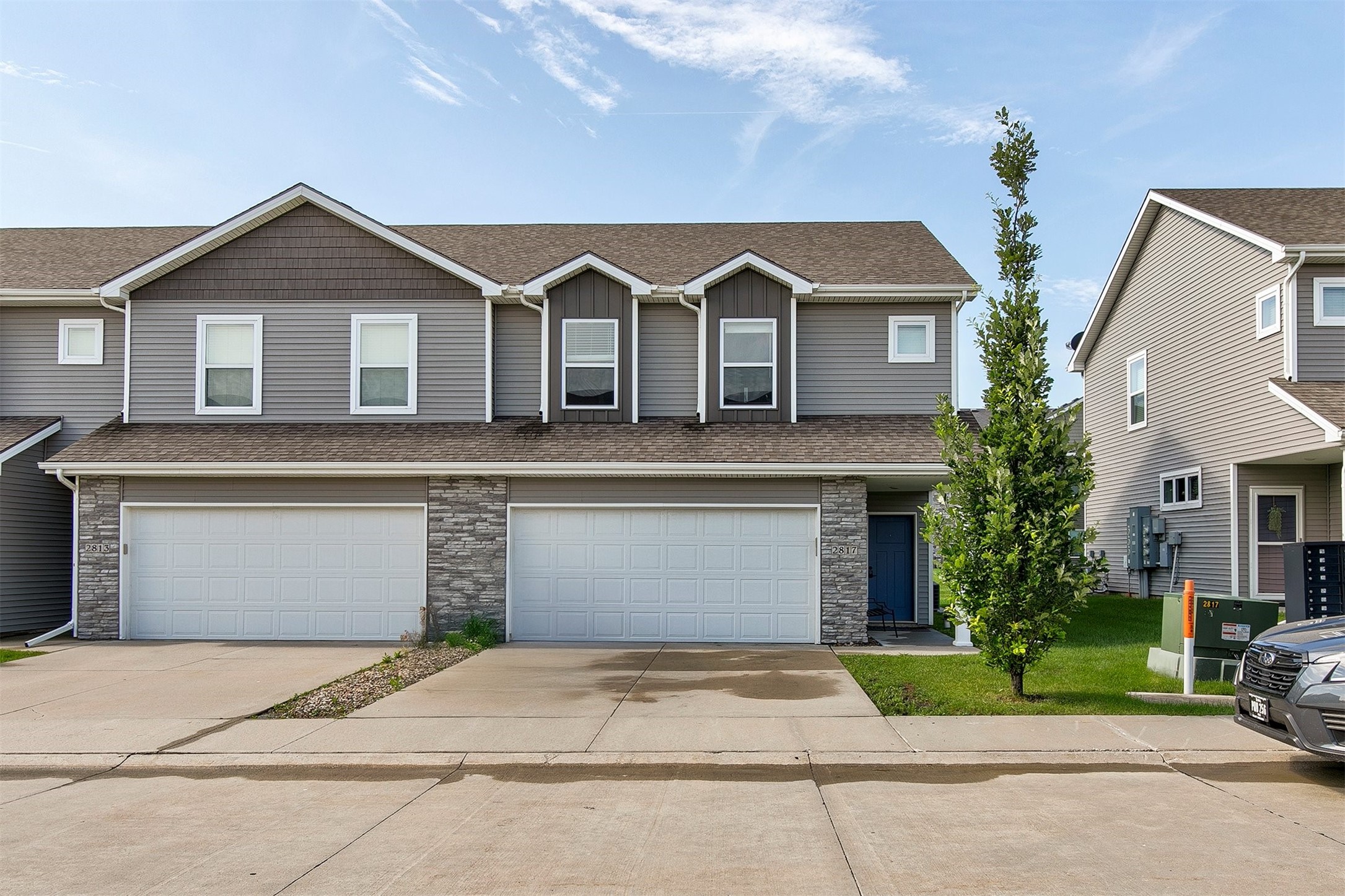 2817 NW Lois Lane Property Photo 1