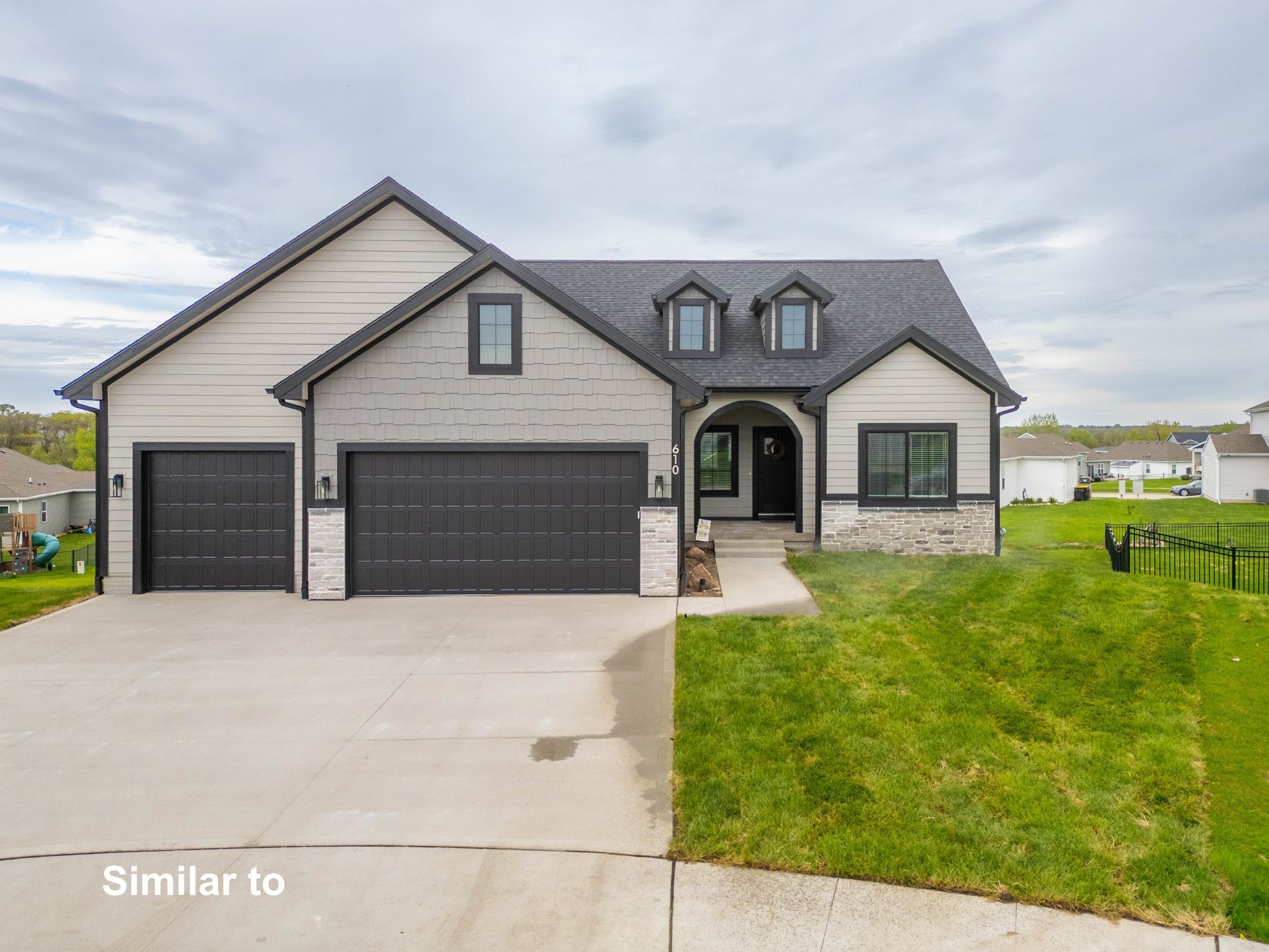2712 Ponte Place Property Photo
