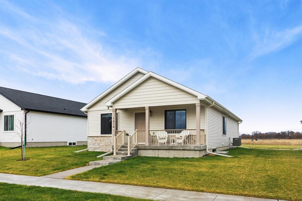 1616 Justice Way Property Photo 2