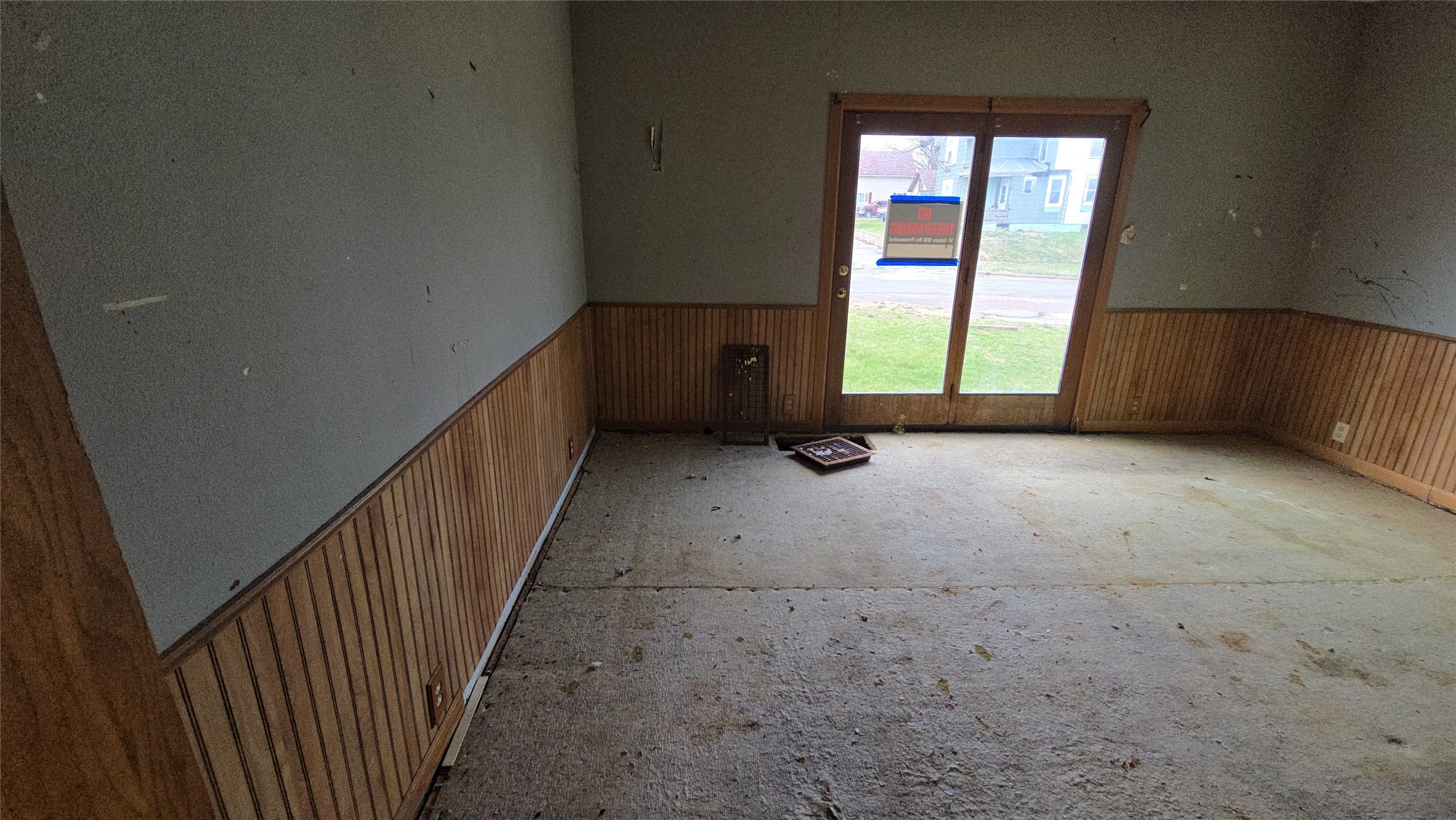 605 N 1st Avenue Property Photo 13