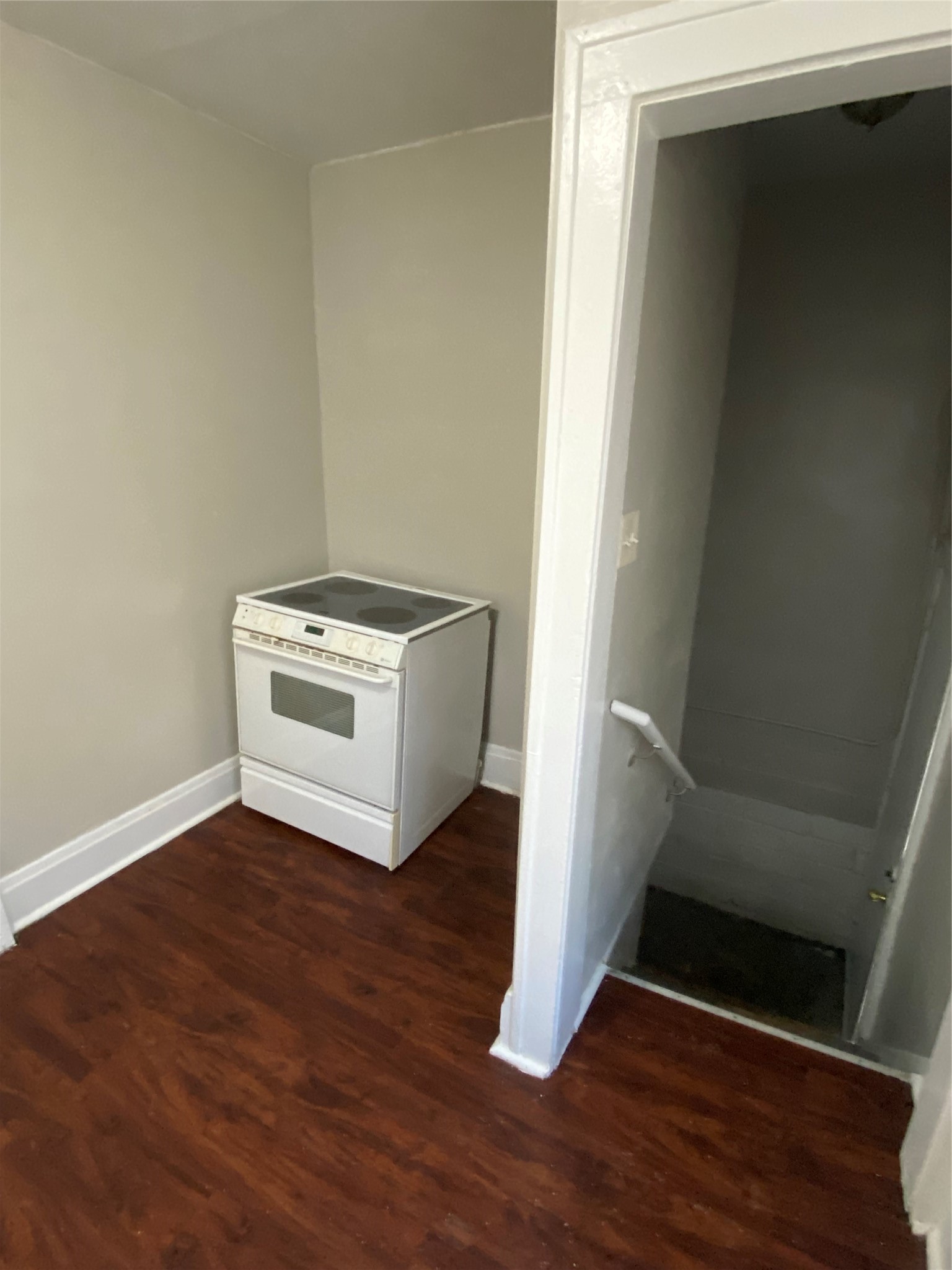 1527 Forest Avenue Property Photo 15