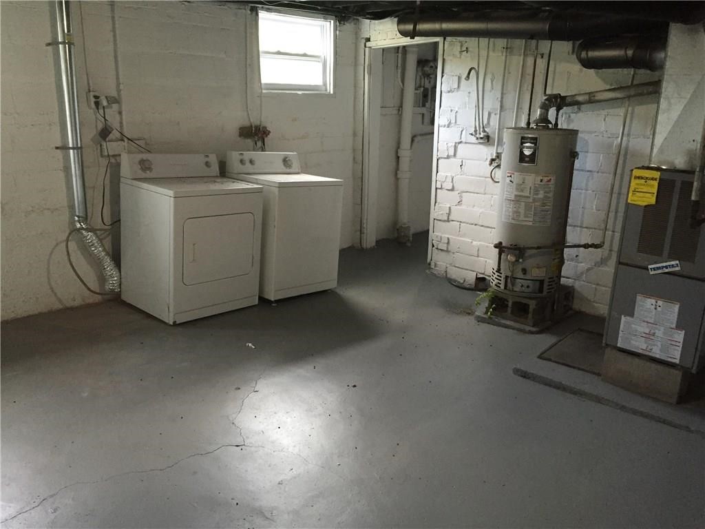 1527 Forest Avenue Property Photo 23