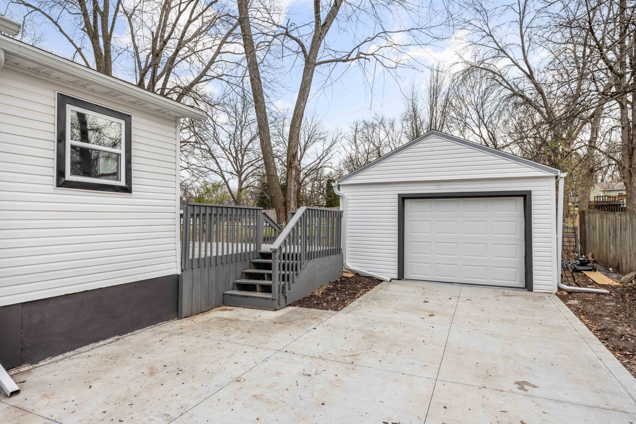 1521 E Glenwood Drive Property Photo 19