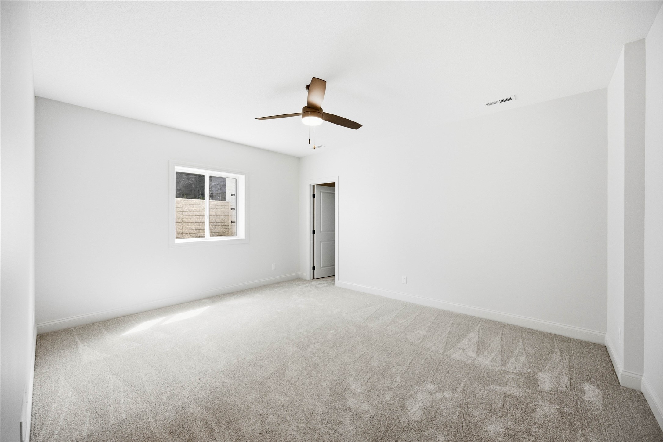 17539 North Valley Drive Property Photo 25