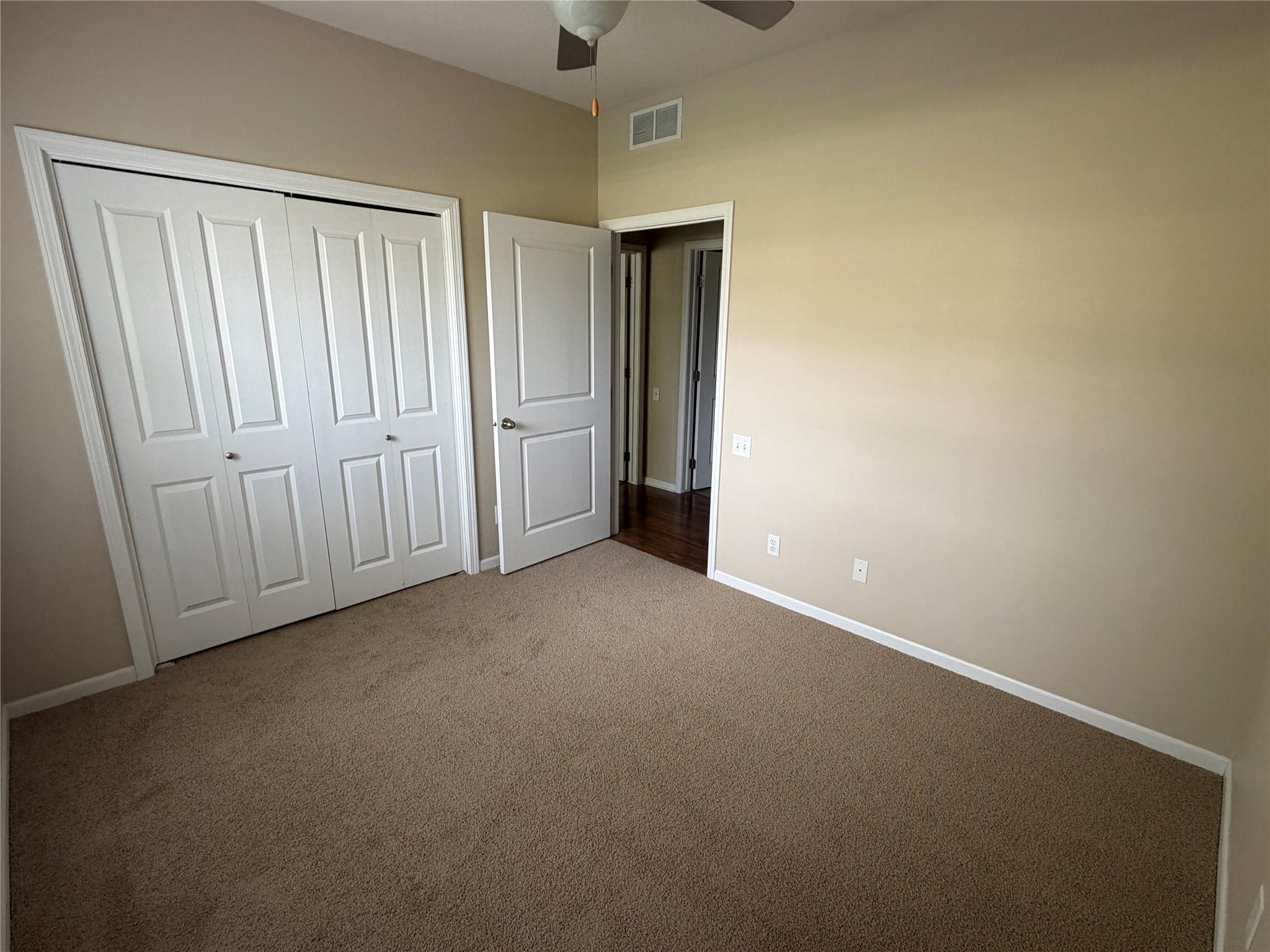 2406 Ne Oak Drive 1 Property Photo 12