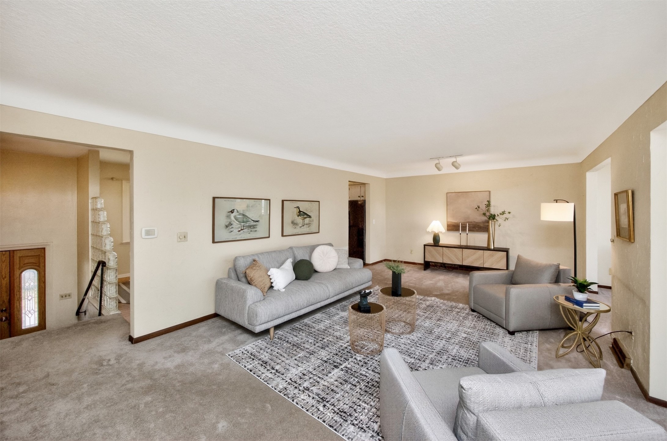 3515 Skyline Drive Property Photo 6