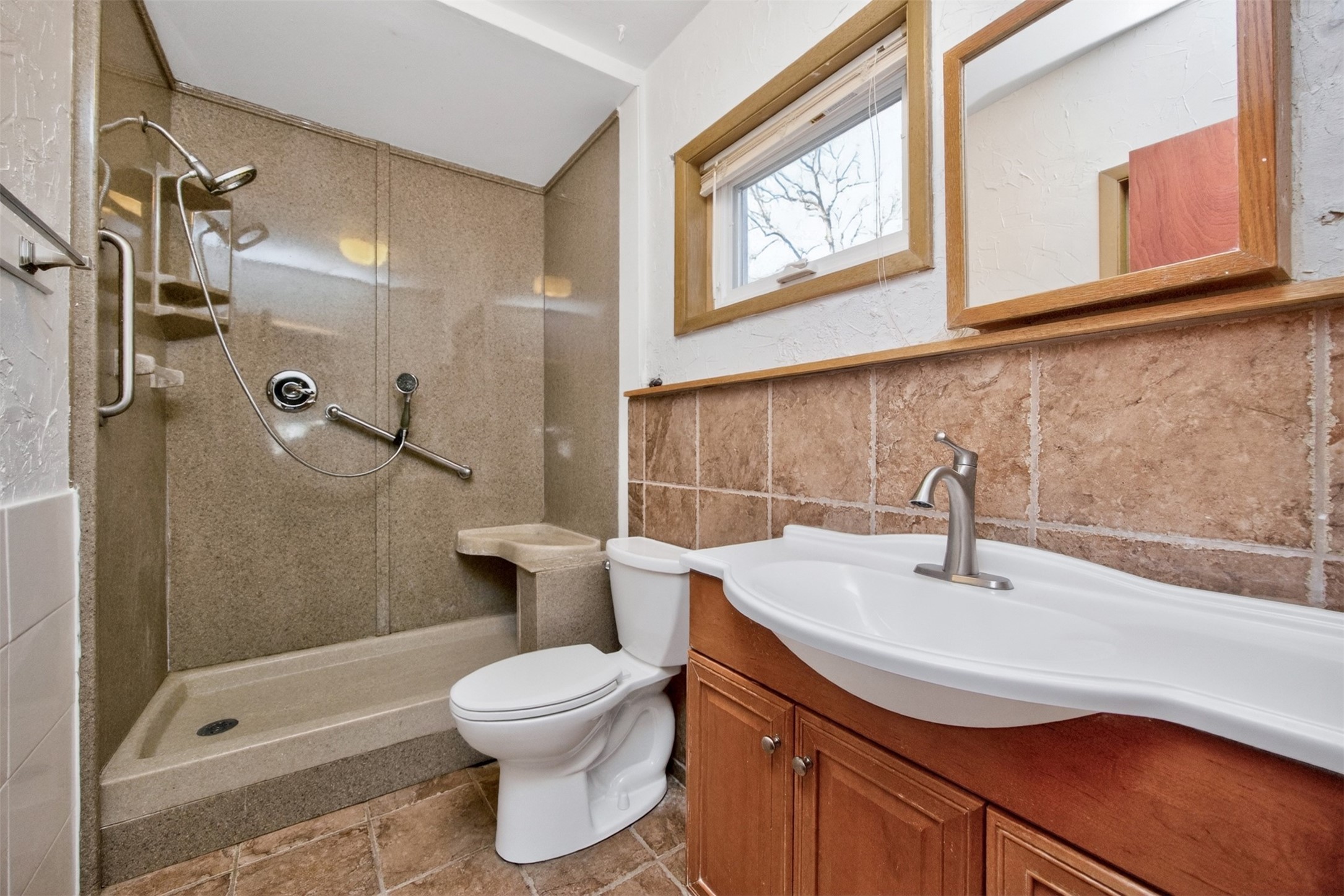 3515 Skyline Drive Property Photo 28