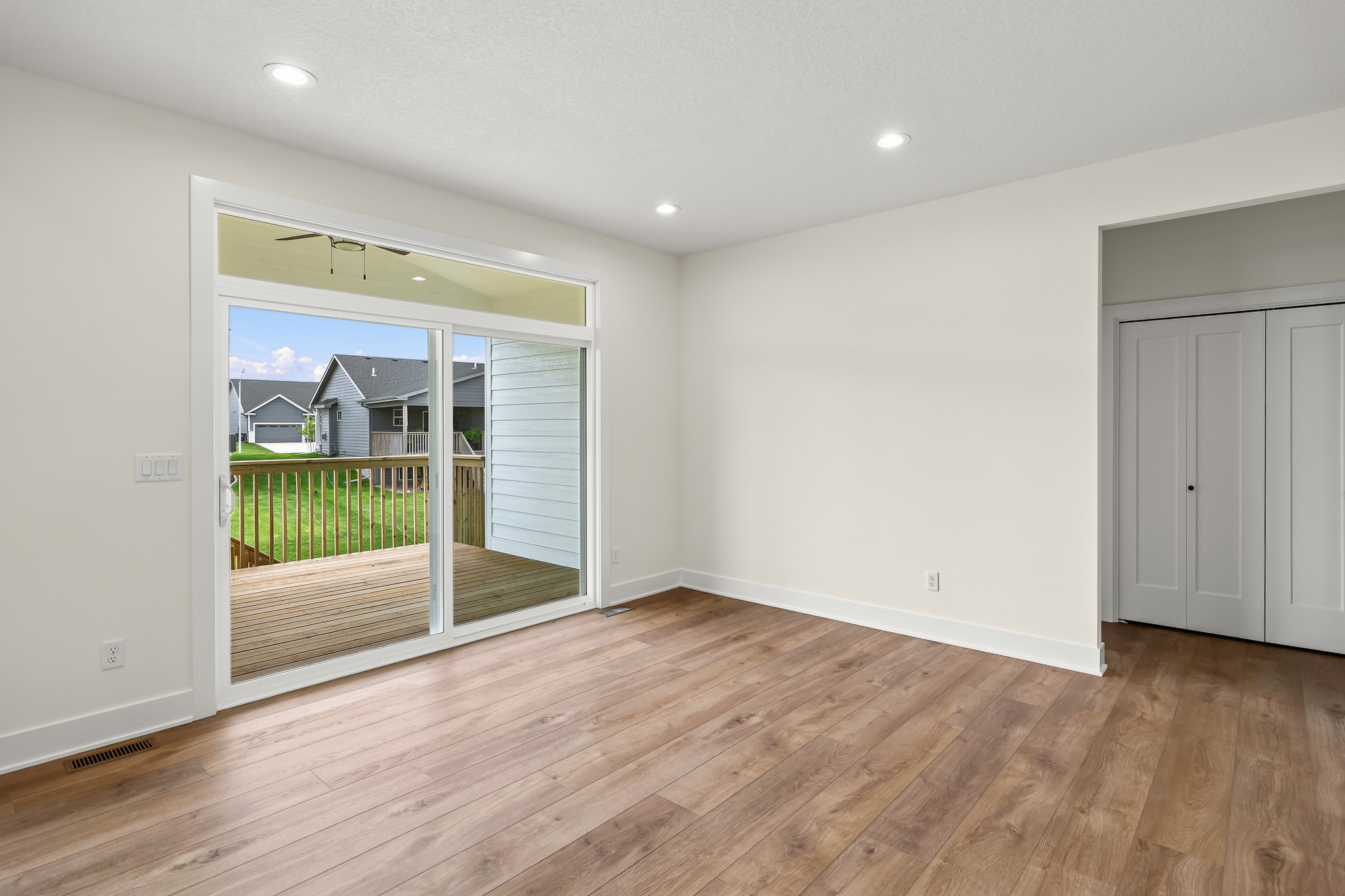 511 Ne 59th Street Property Photo 6