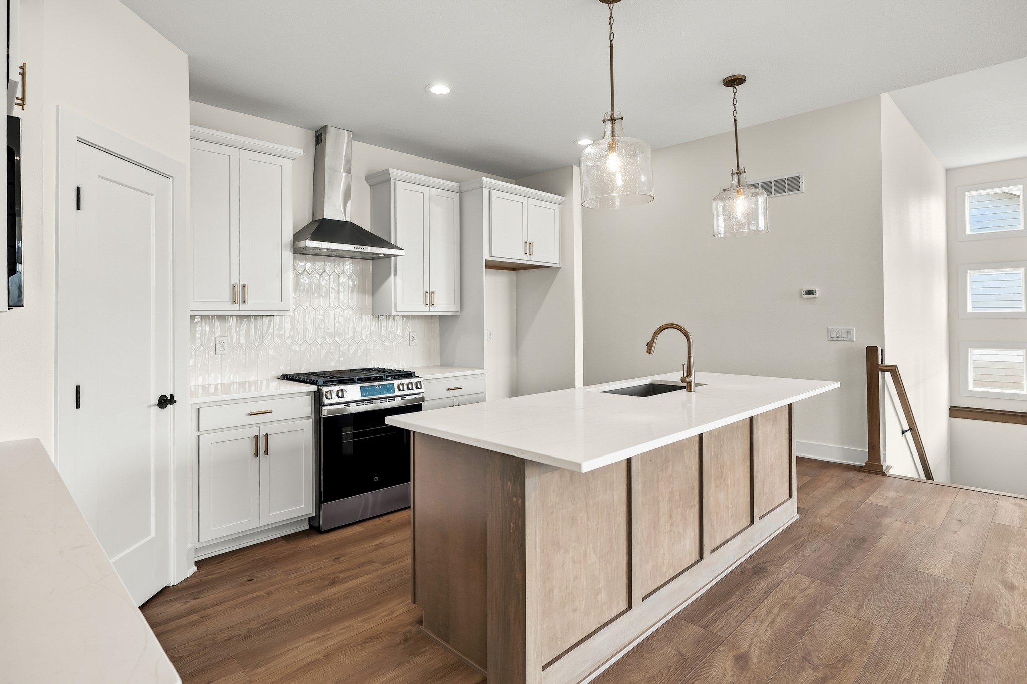 511 Ne 59th Street Property Photo 10
