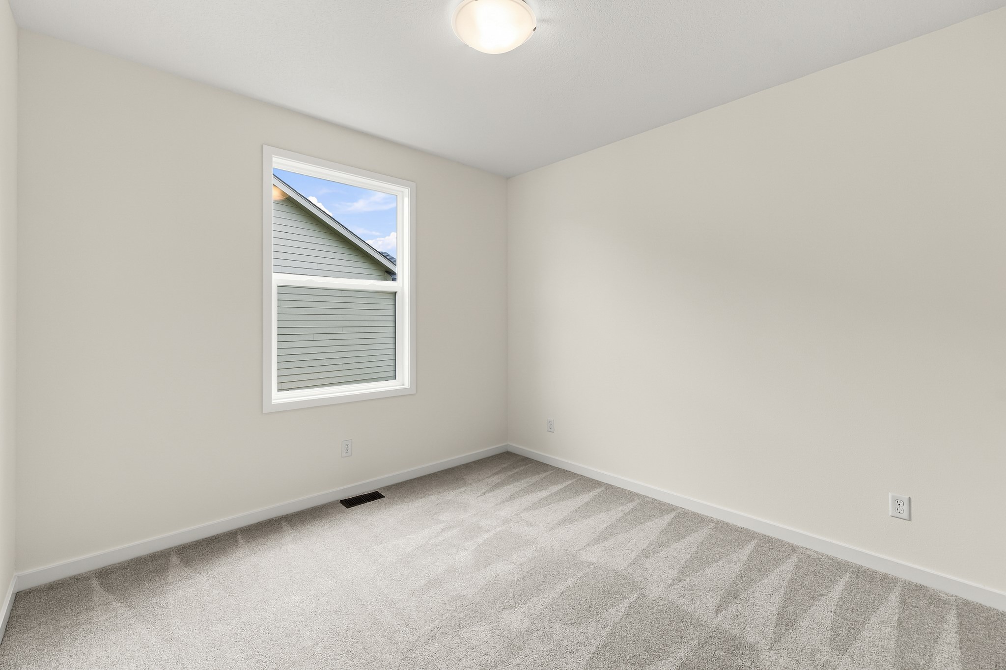 511 Ne 59th Street Property Photo 22