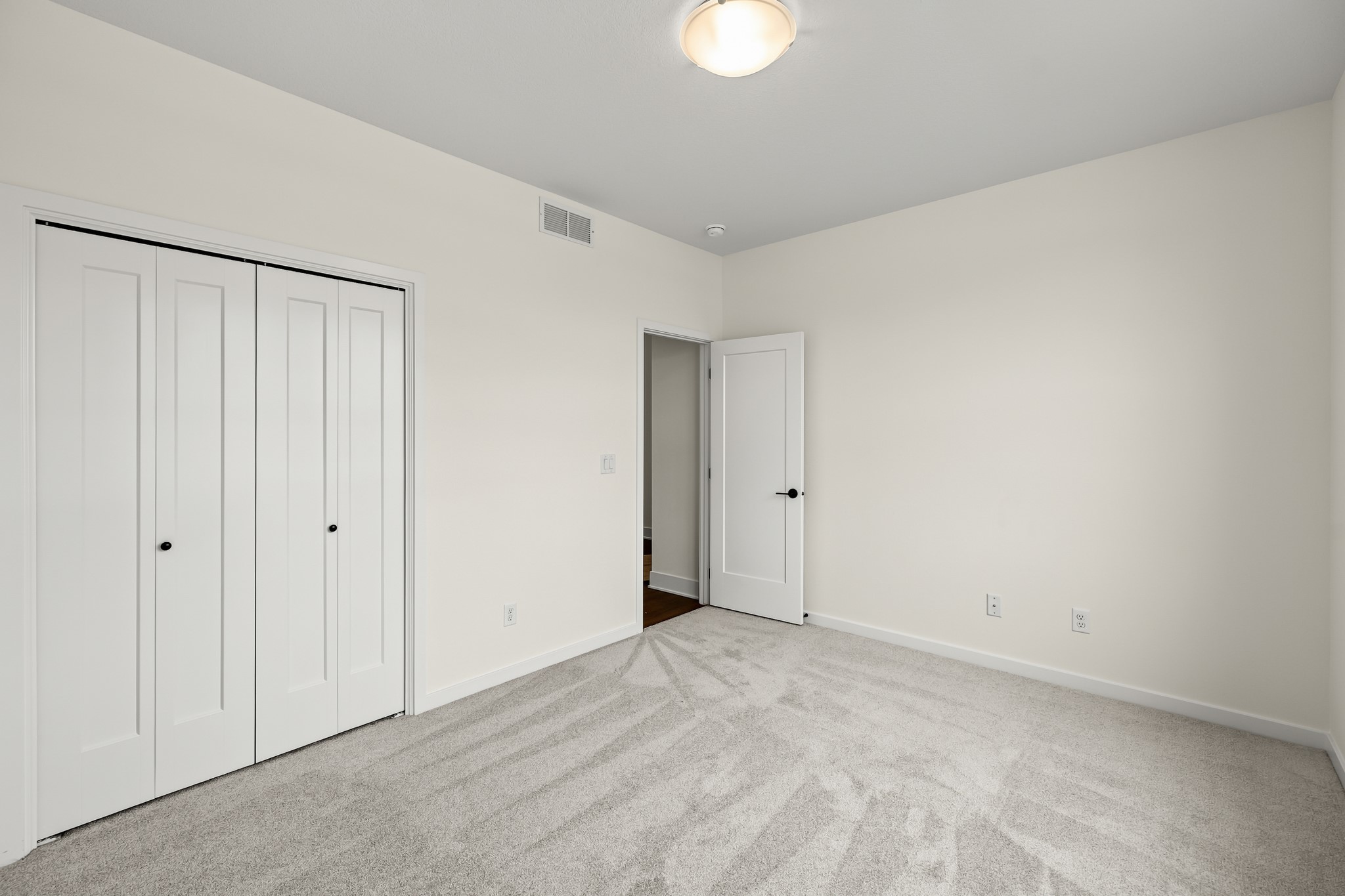 511 Ne 59th Street Property Photo 26