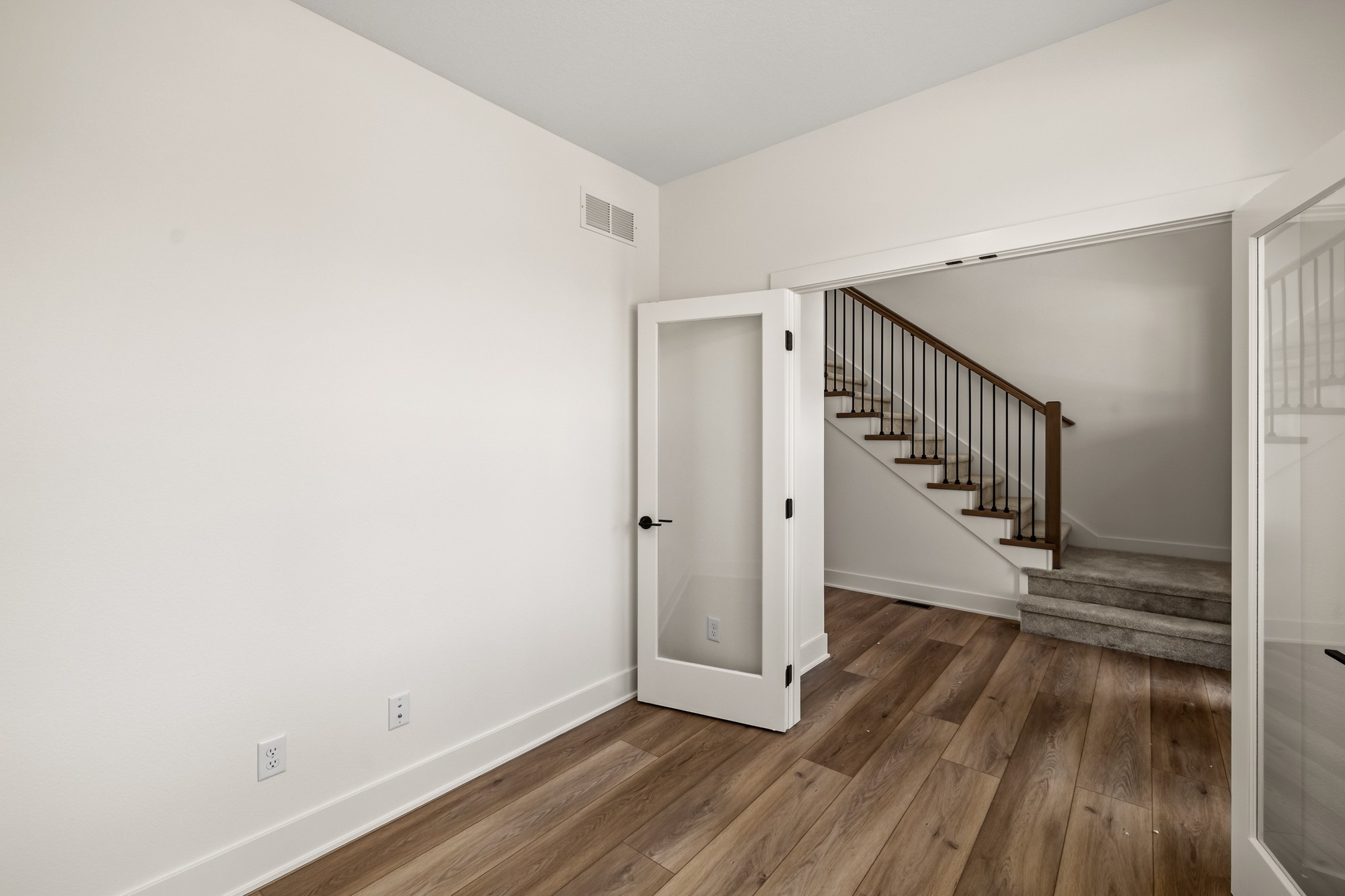 512 Ne 59th Street Property Photo 3