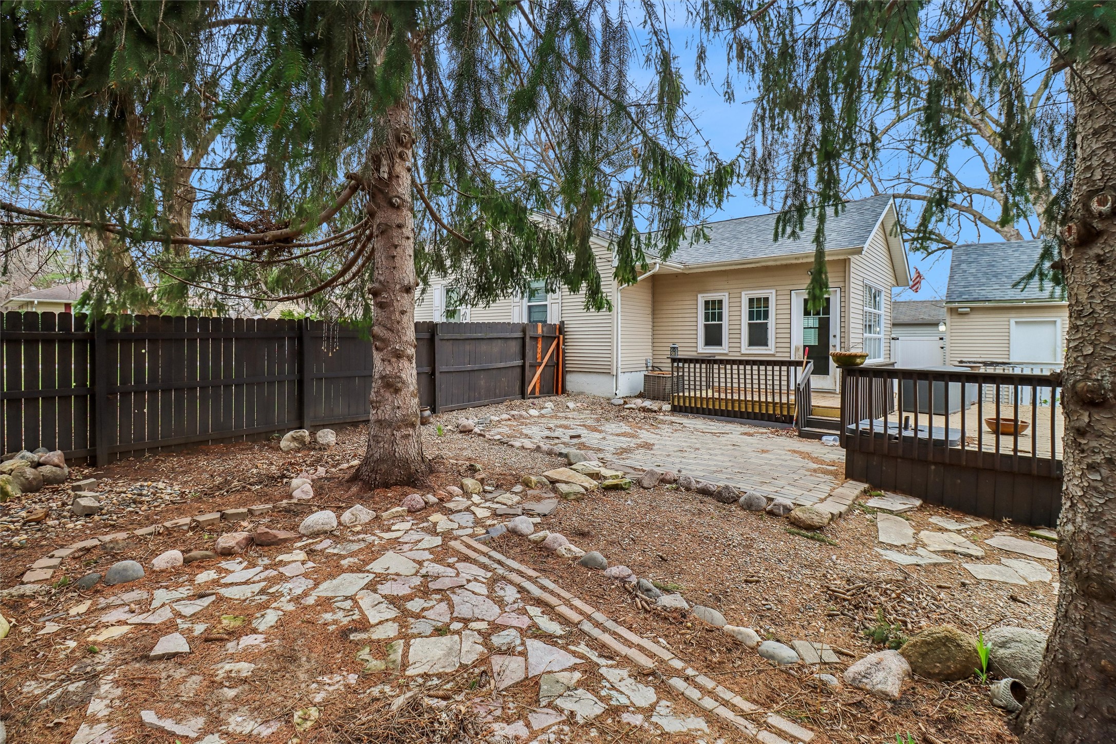 3901 Bowdoin Street Property Photo 14
