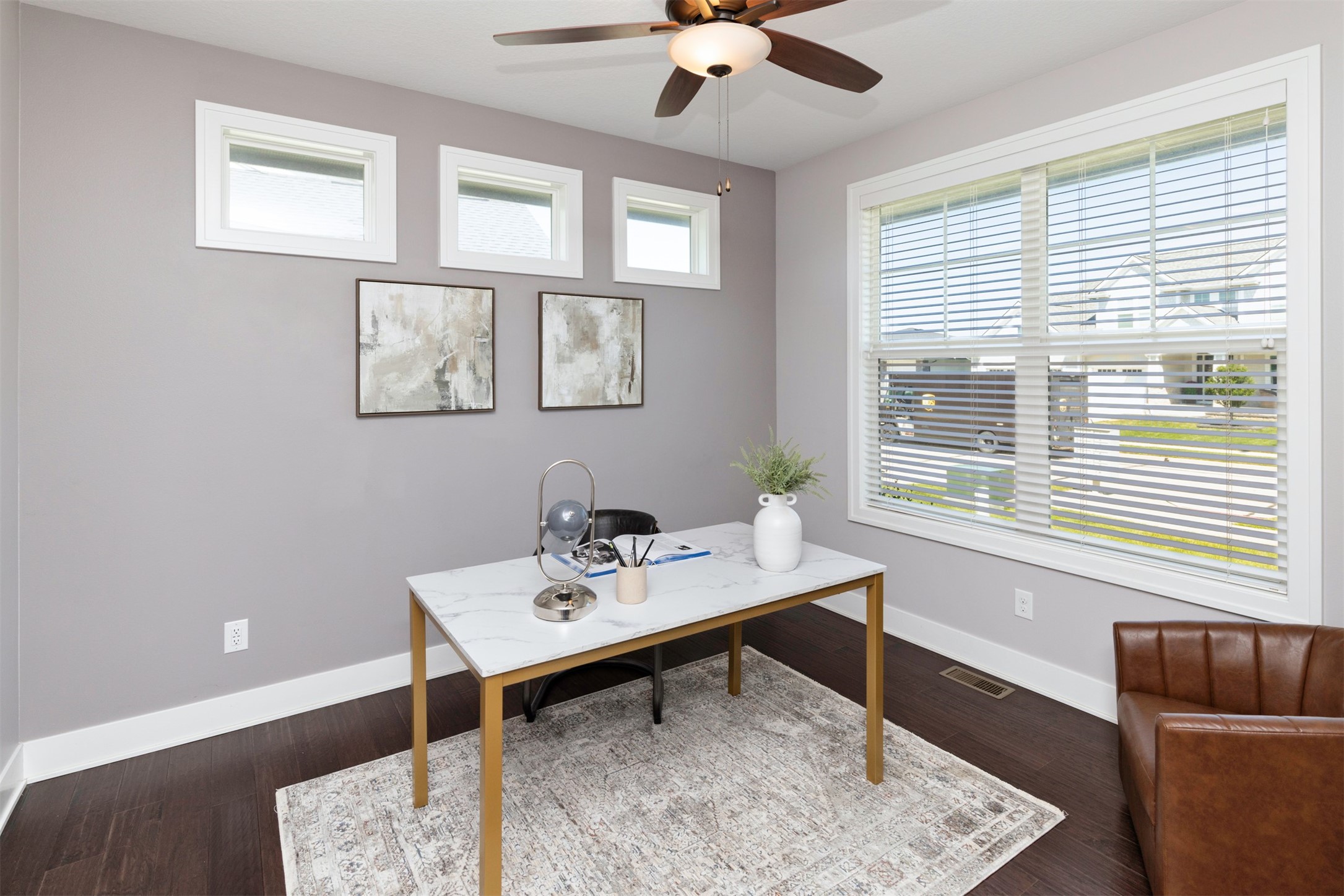 17454 Aurora Drive Property Photo 3