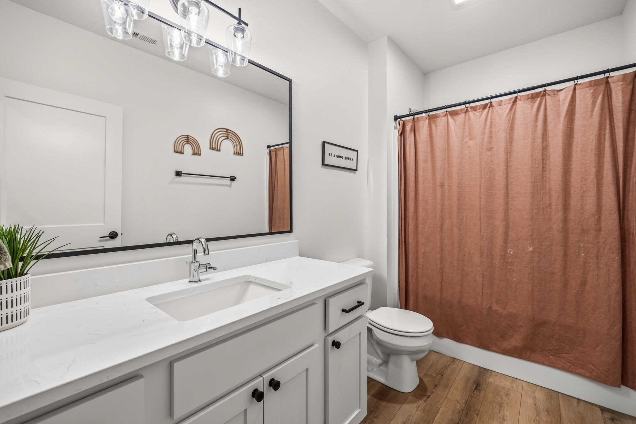 1509 Crestwood Drive Property Photo 24