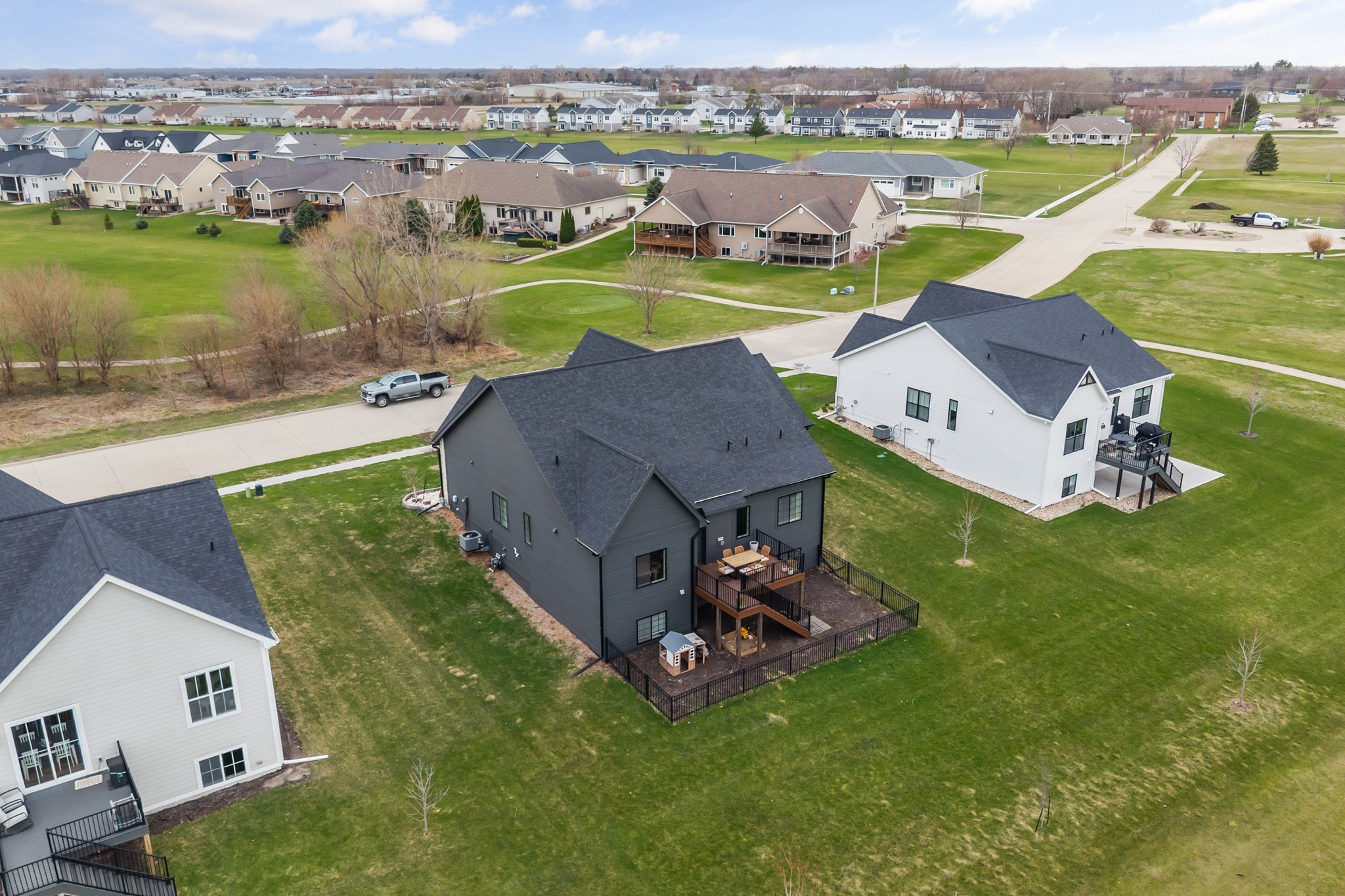 1509 Crestwood Drive Property Photo 32