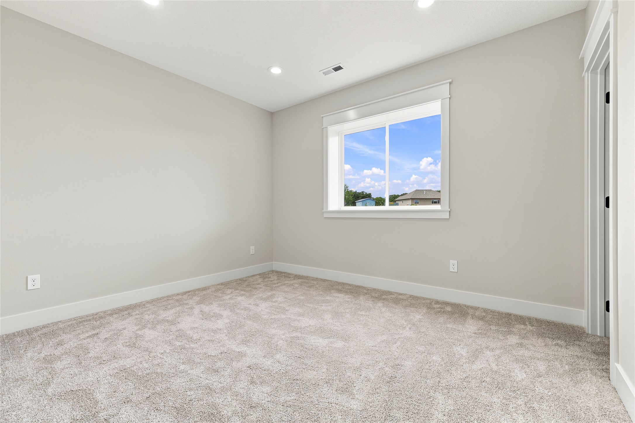 3208 Se Bannister Drive Property Photo 24