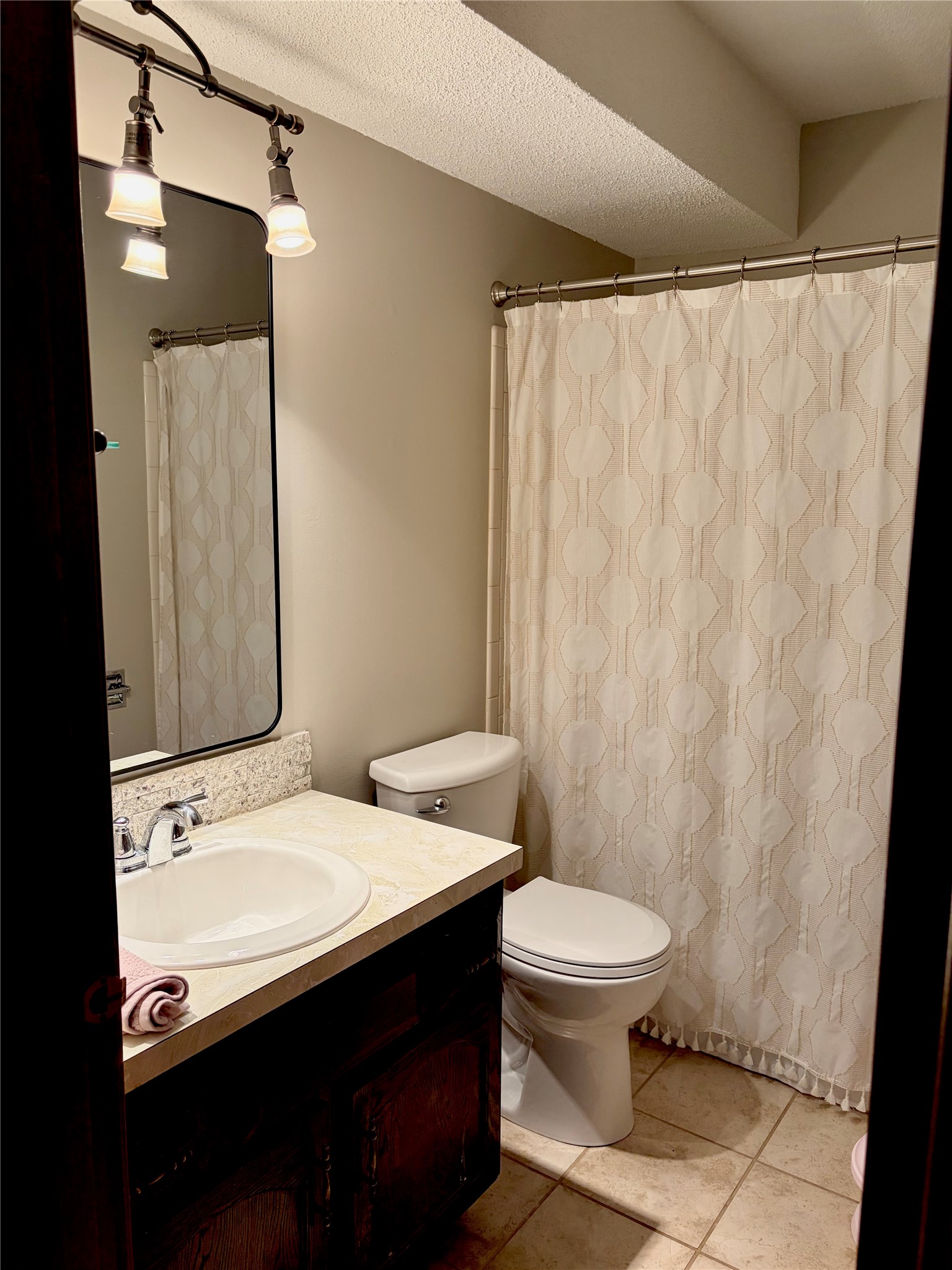 1900 50th Street 9 Property Photo 14