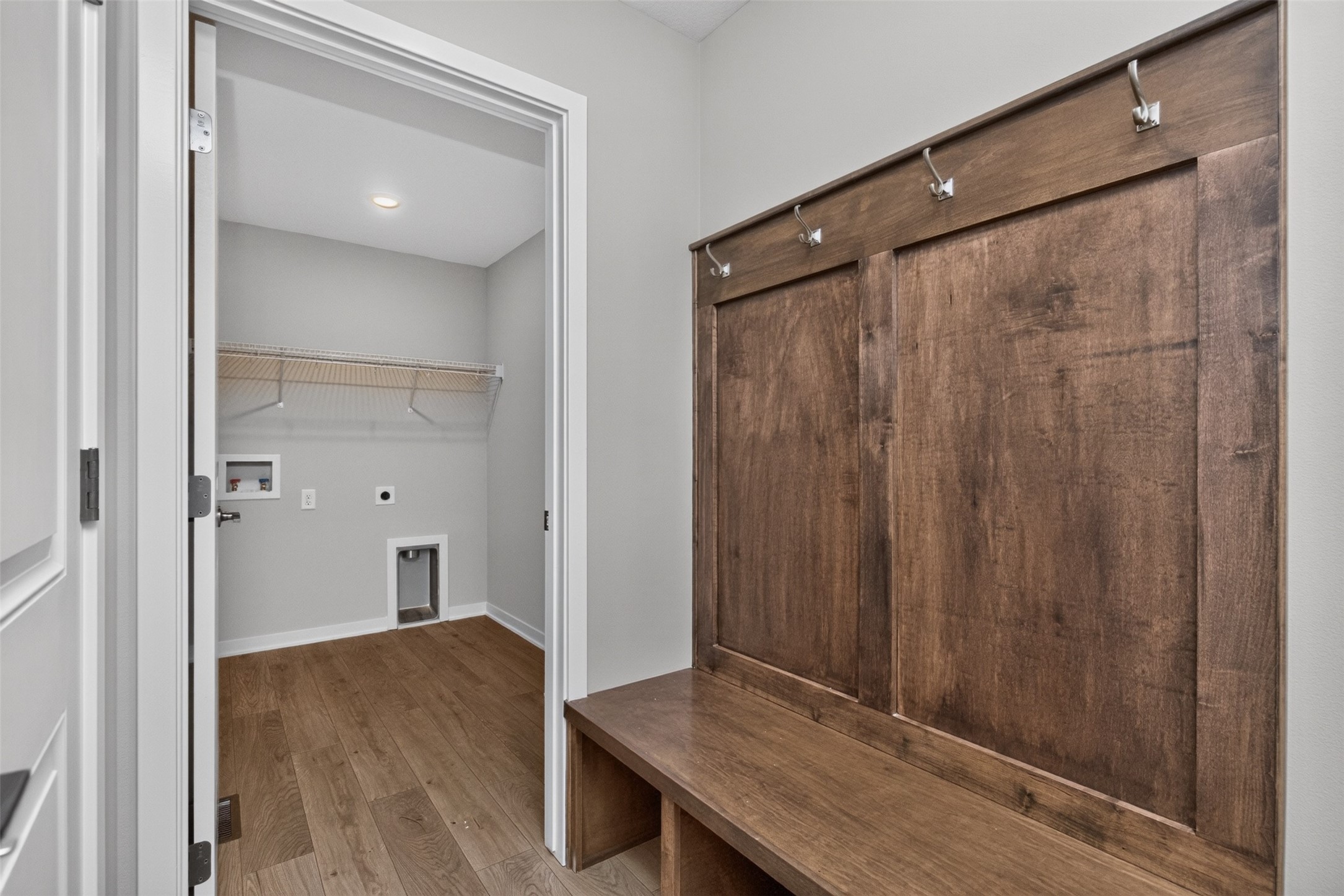 1108 Featherstone Avenue Ne Property Photo 18