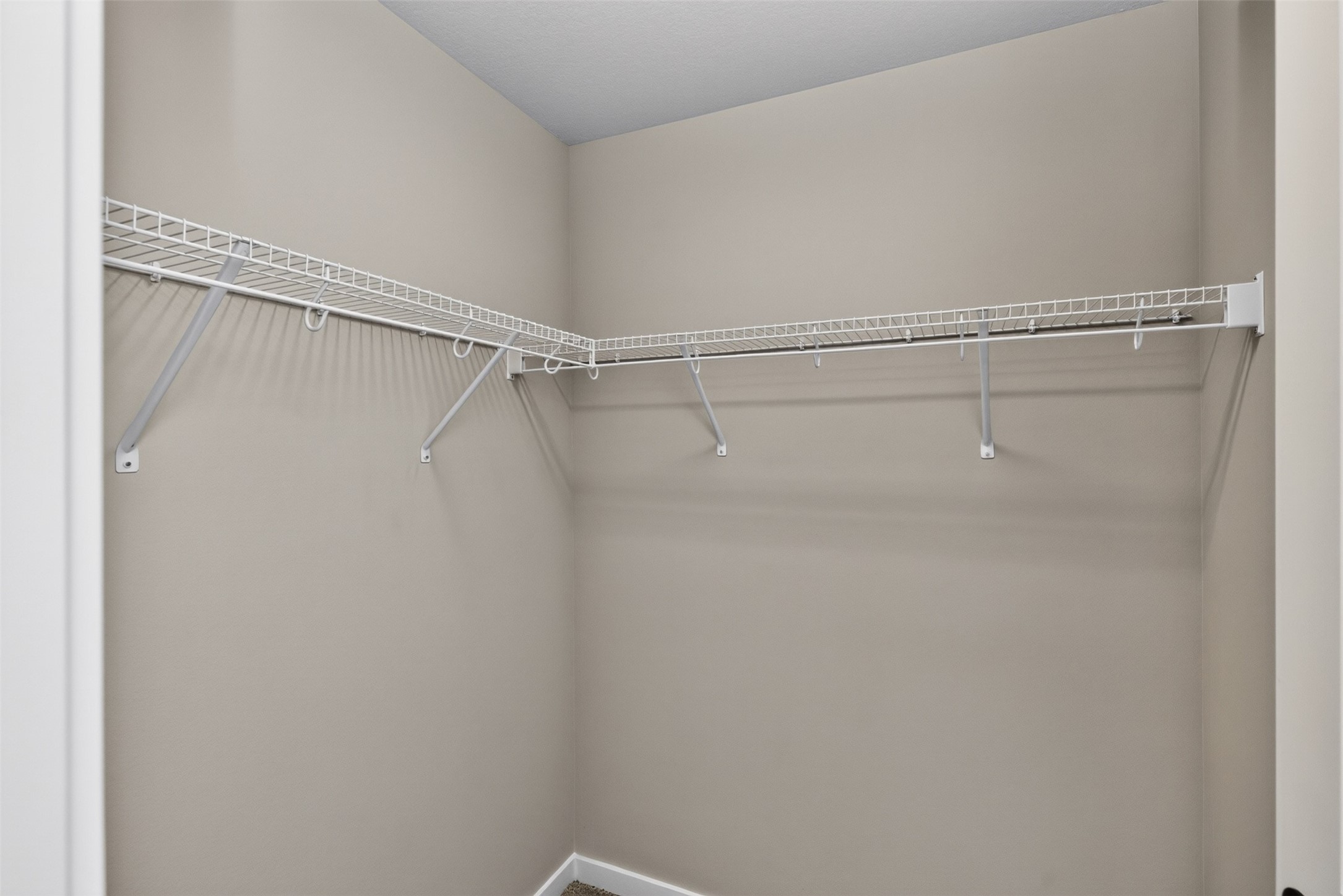 1108 Featherstone Avenue Ne Property Photo 31