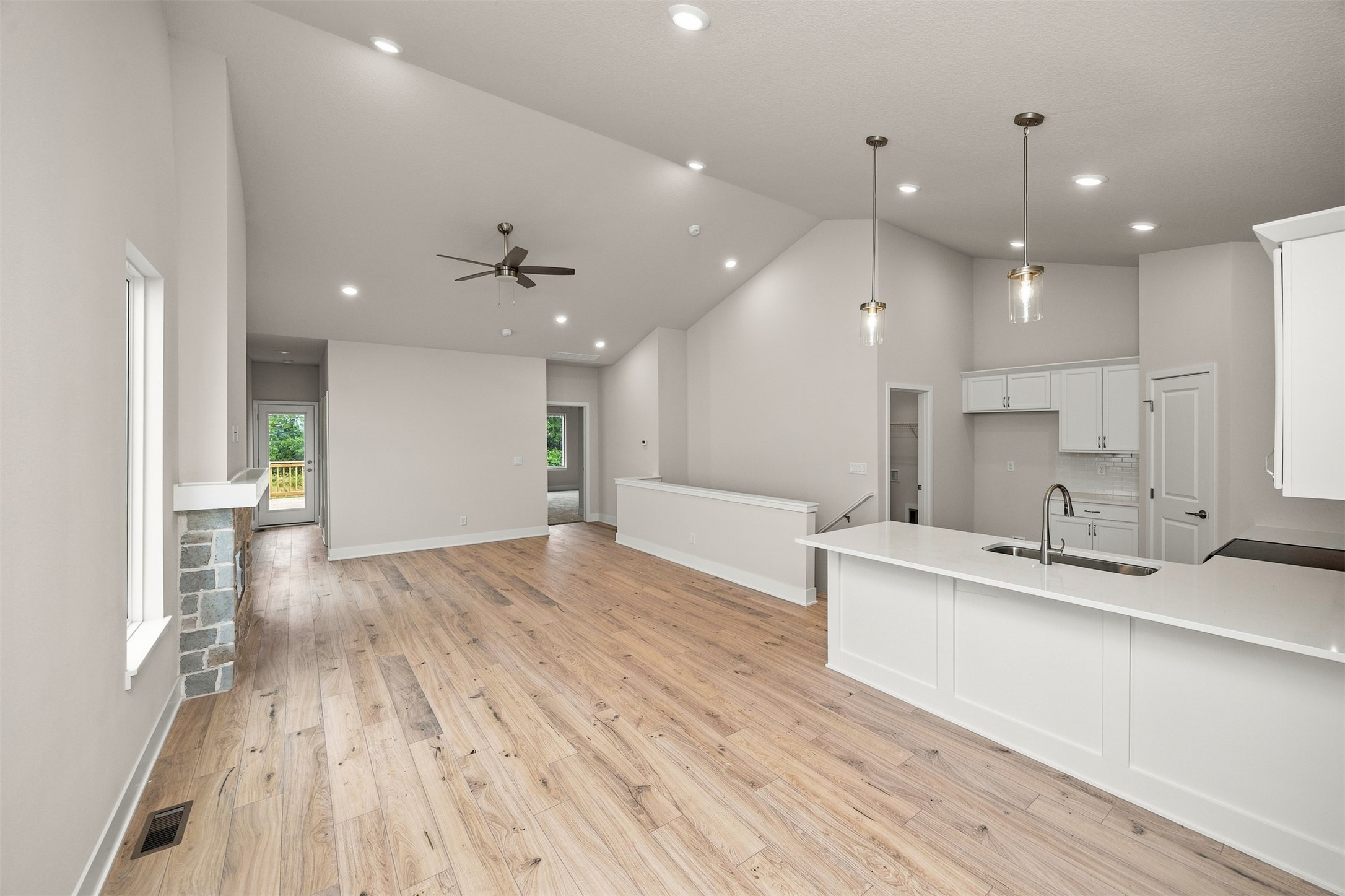 6522 Ne 11th Court Property Photo 7
