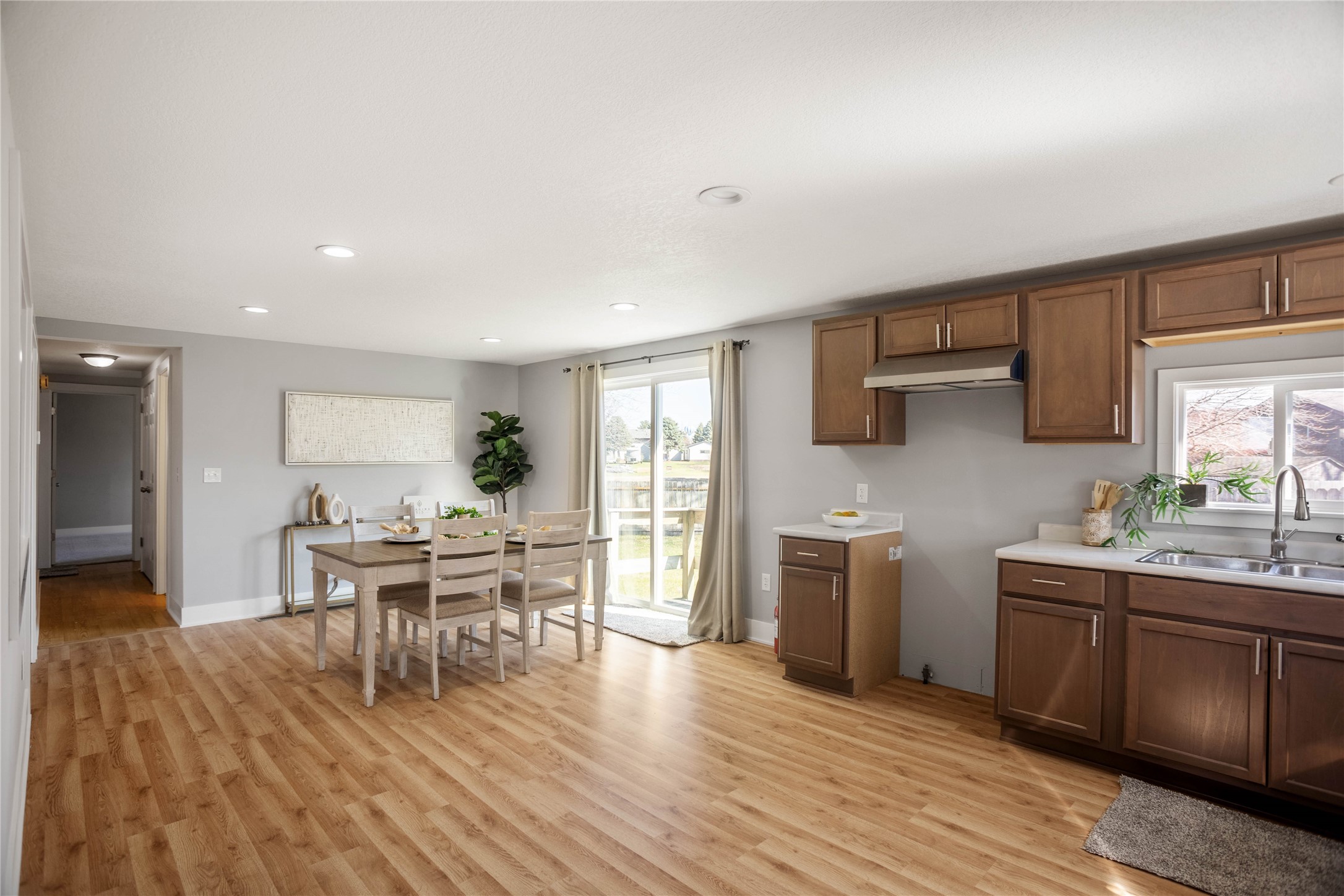 225 Haws Drive Property Photo 10