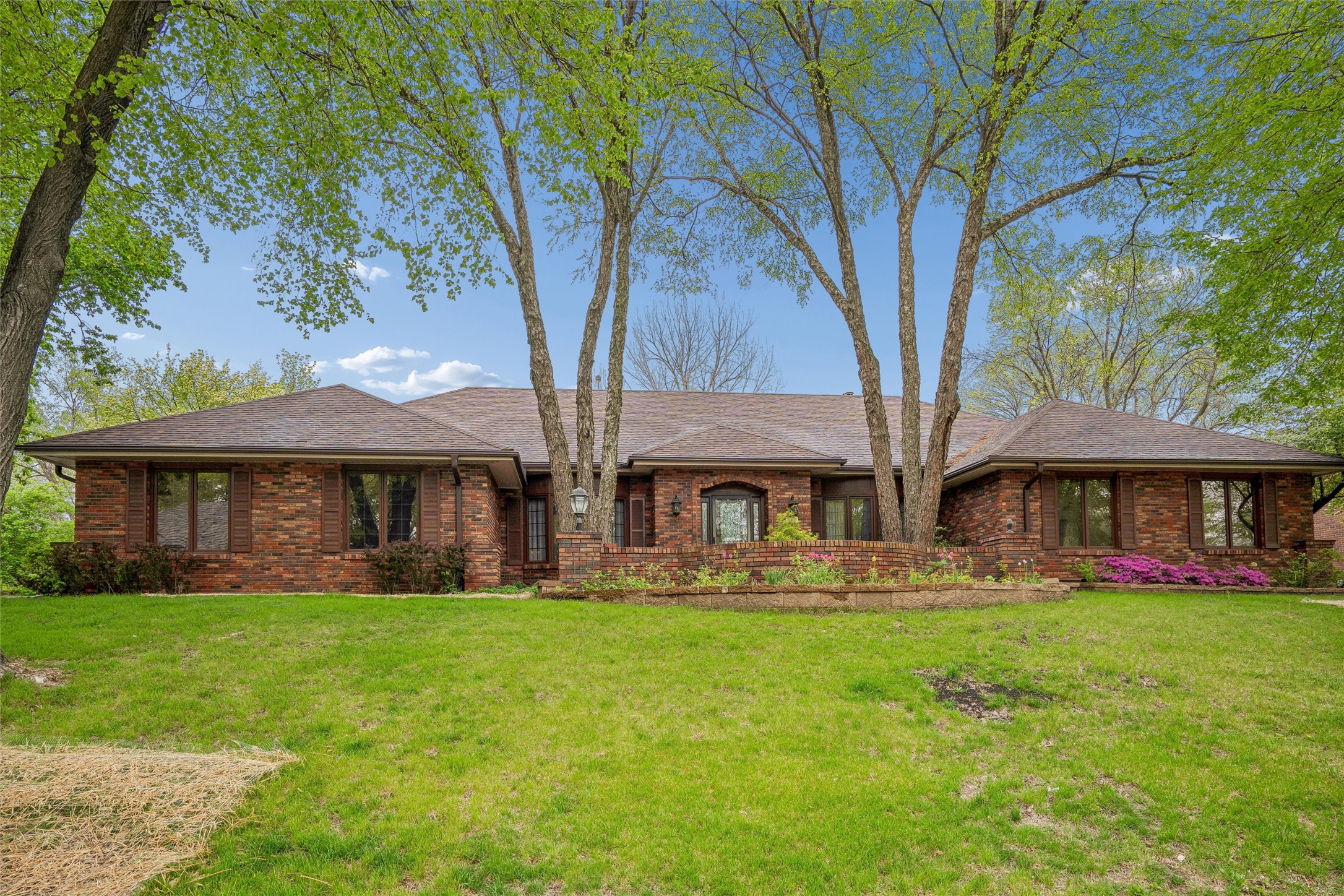 707 38th Street Property Photo 1