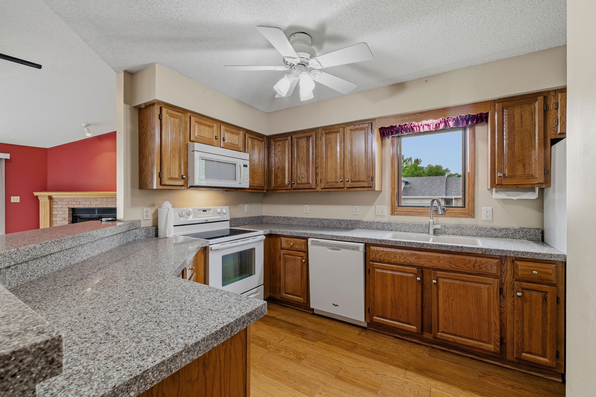 1044 Bradford Place Property Photo 3