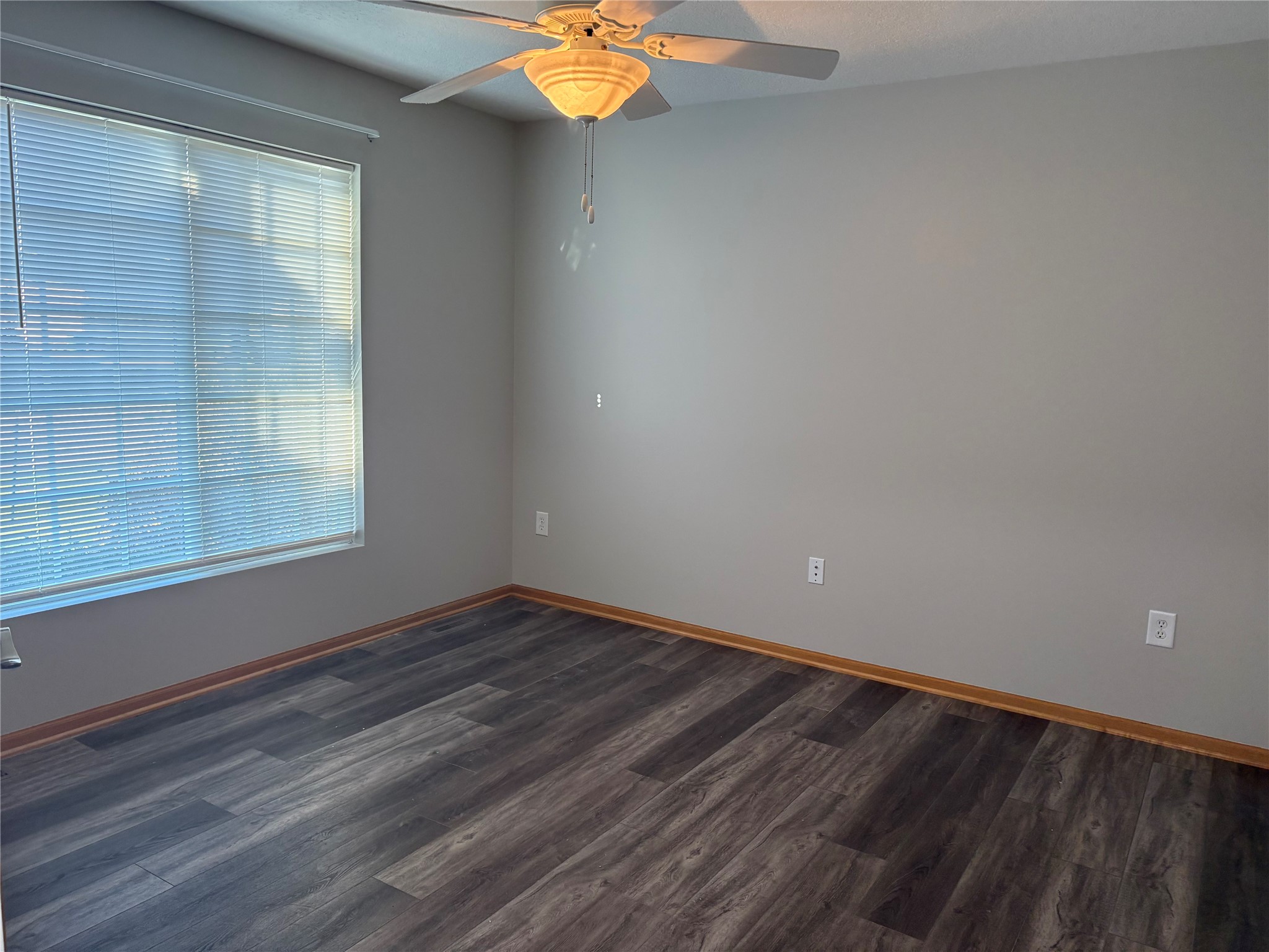 6015 Nw 49th Street Property Photo 16
