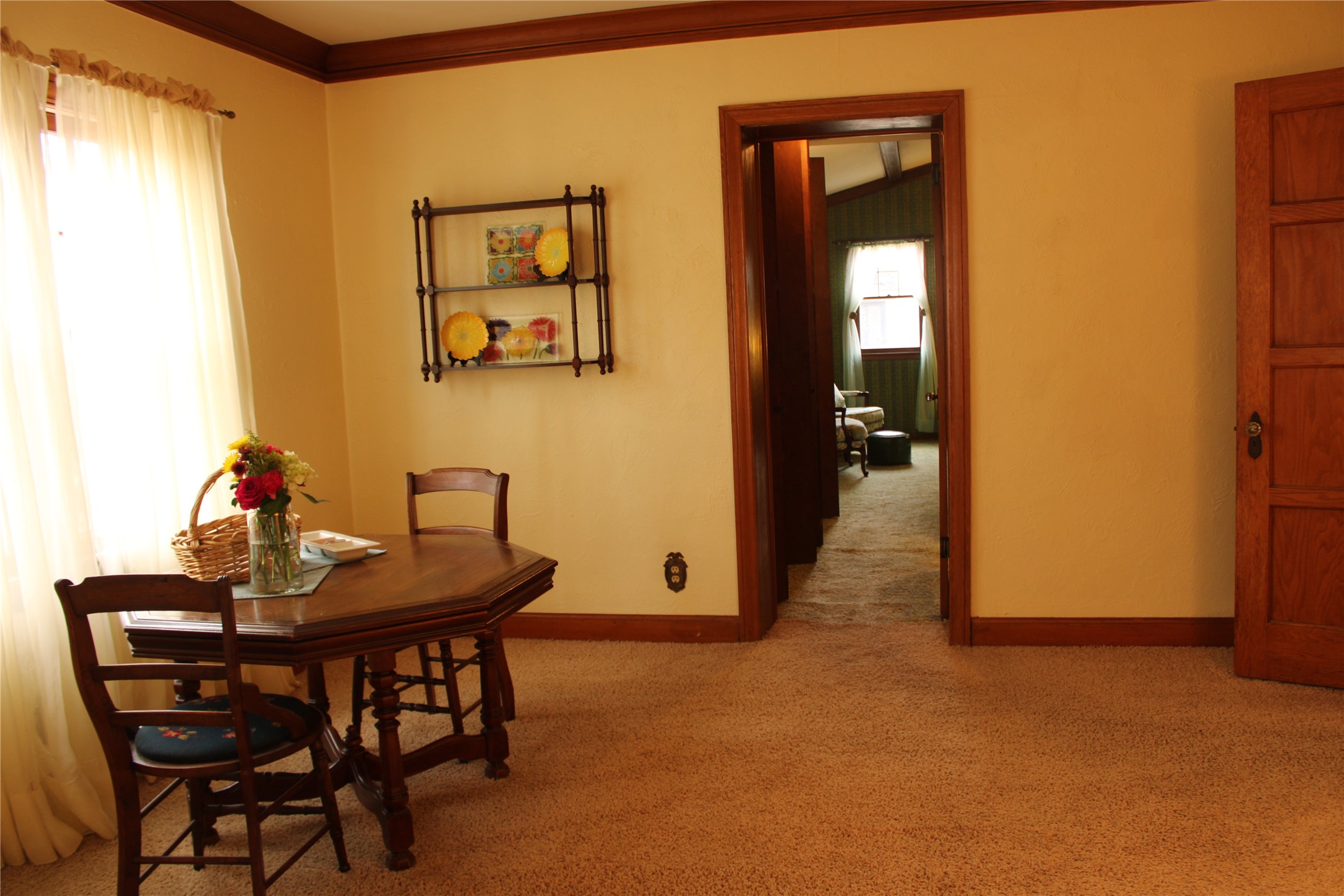 4029 Ashby Avenue Property Photo 9