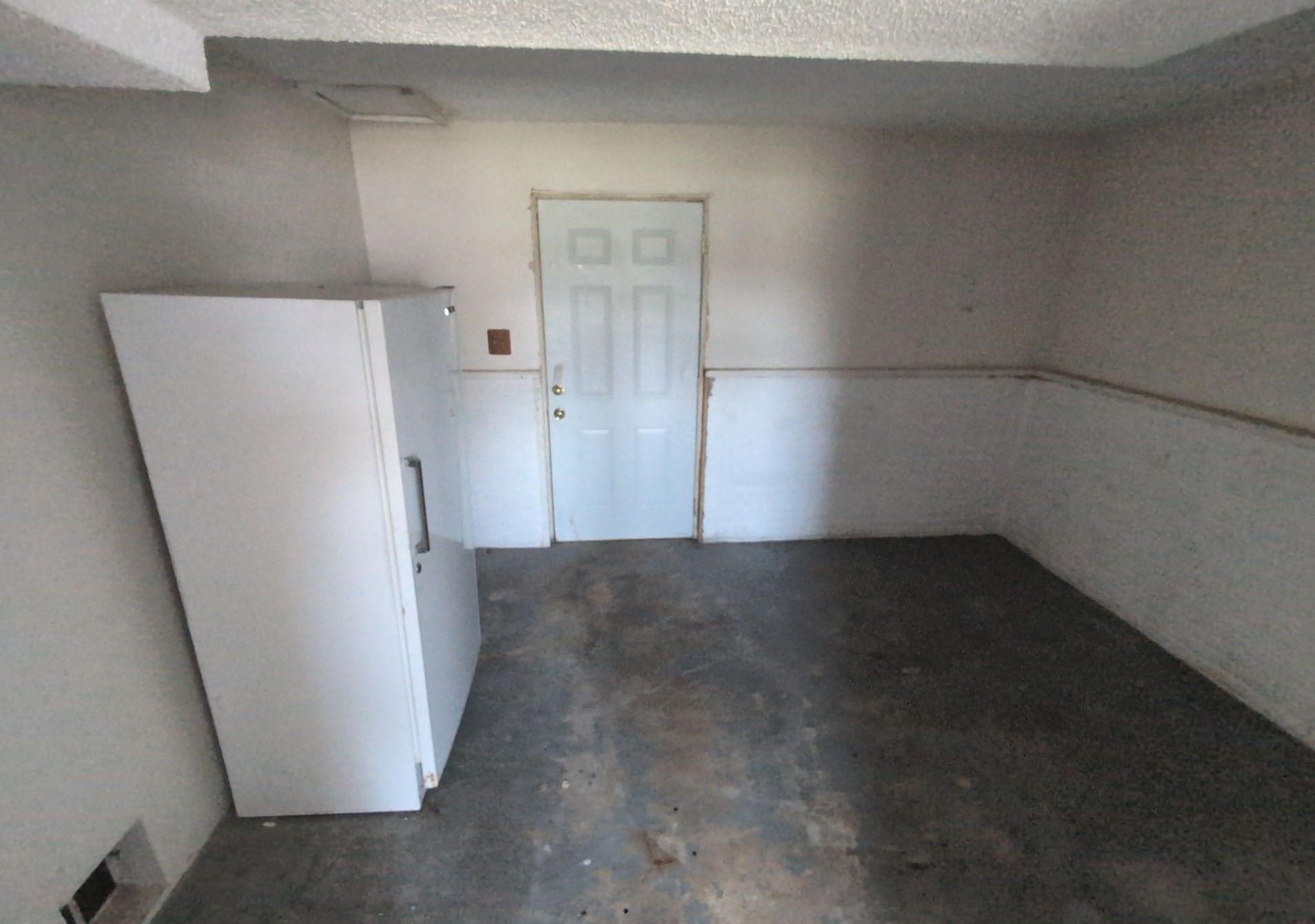 700 S Vine Street Property Photo 13