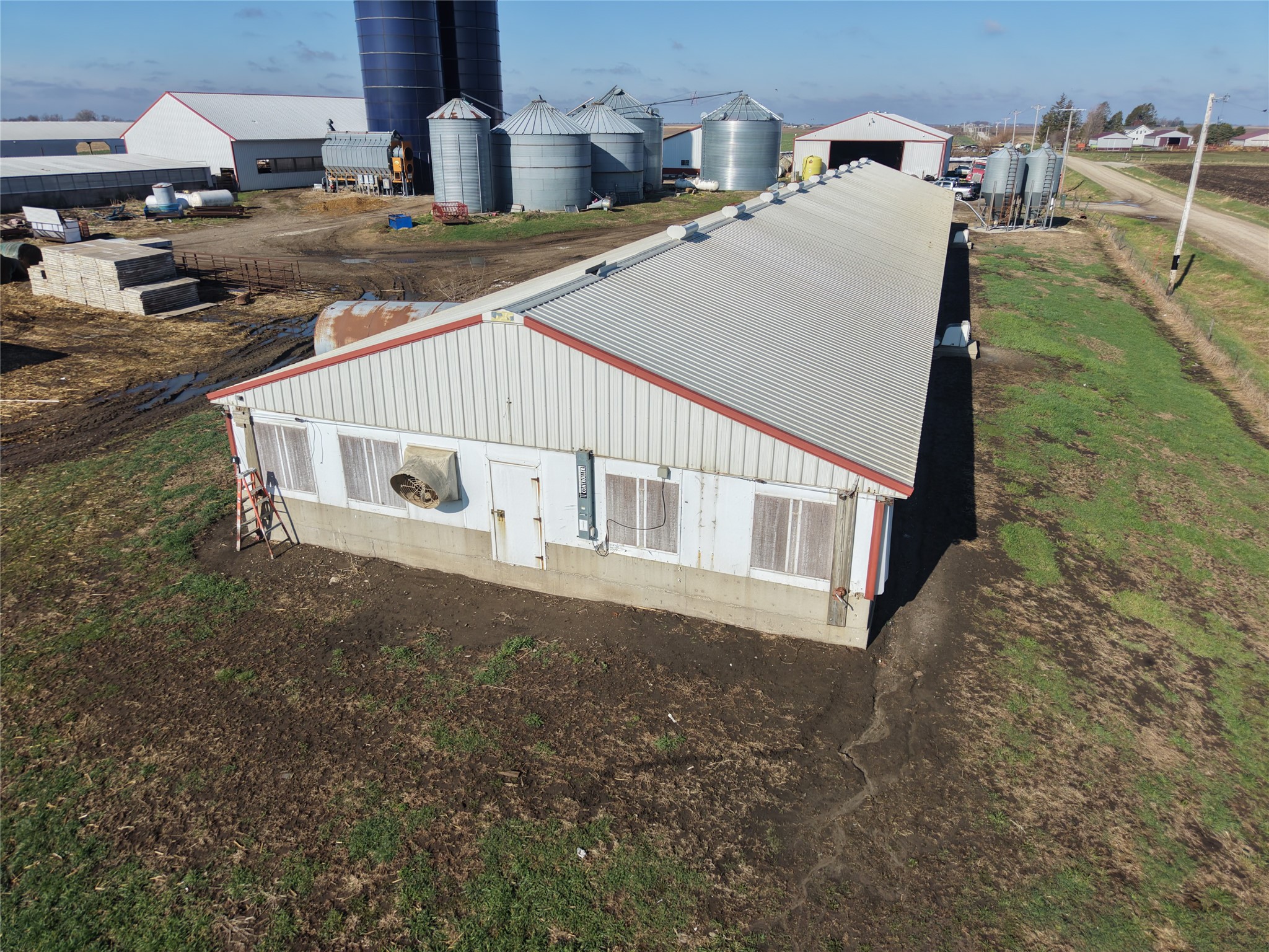 1012 220th Street Property Photo 9