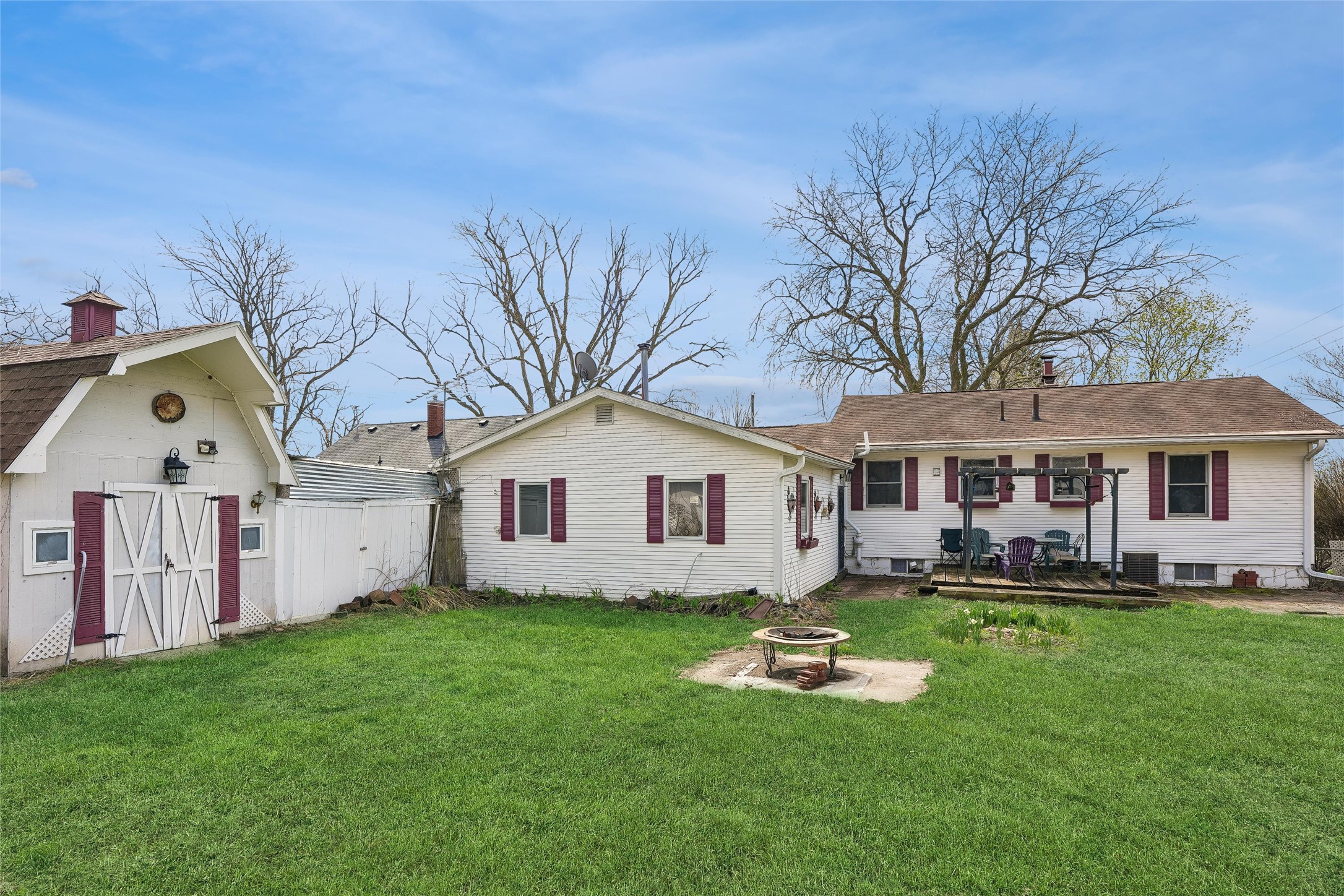 312 S 15th Avenue W Property Photo 17
