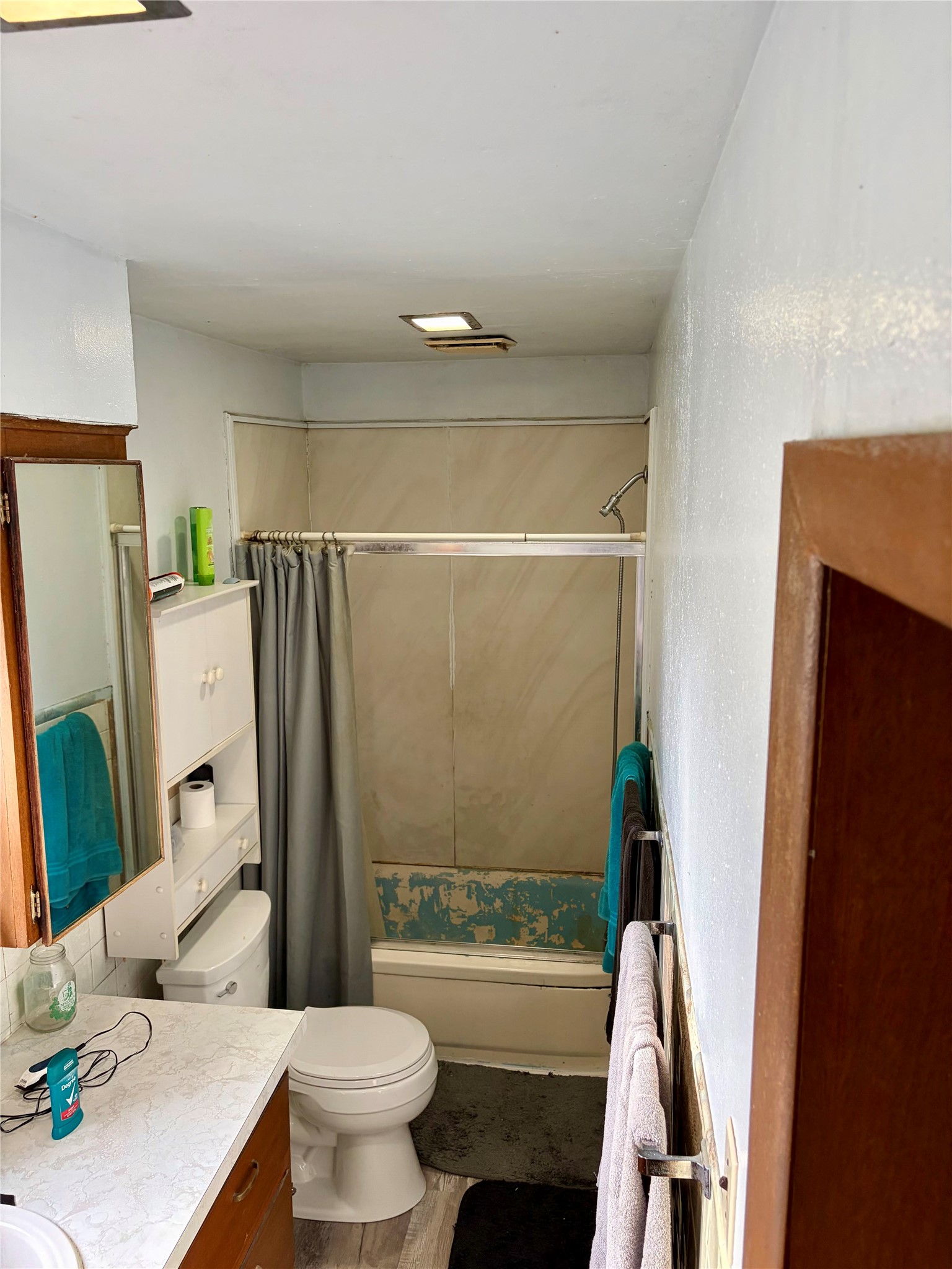 2210 S Union Street Property Photo 11