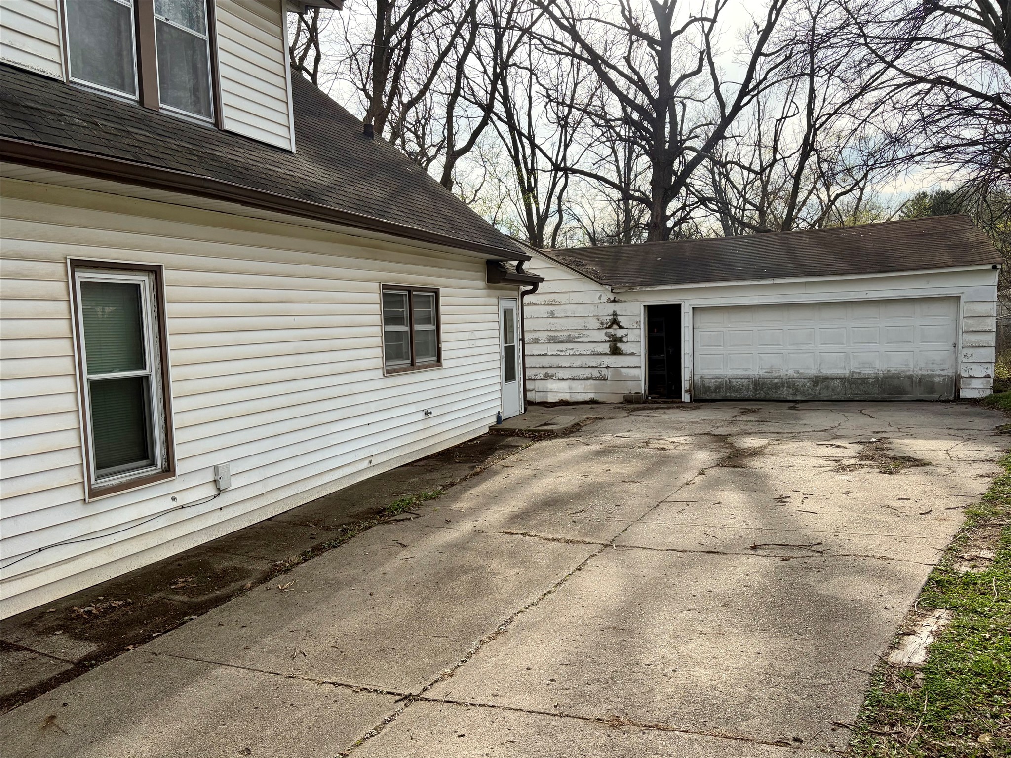 2210 S Union Street Property Photo 35