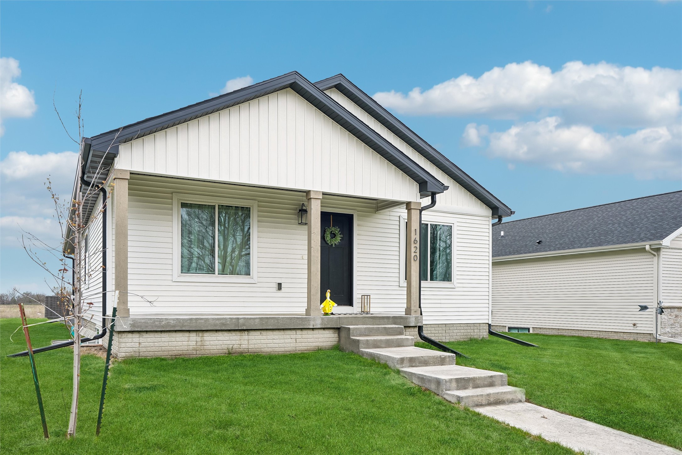 1620 Justice Way Property Photo 1