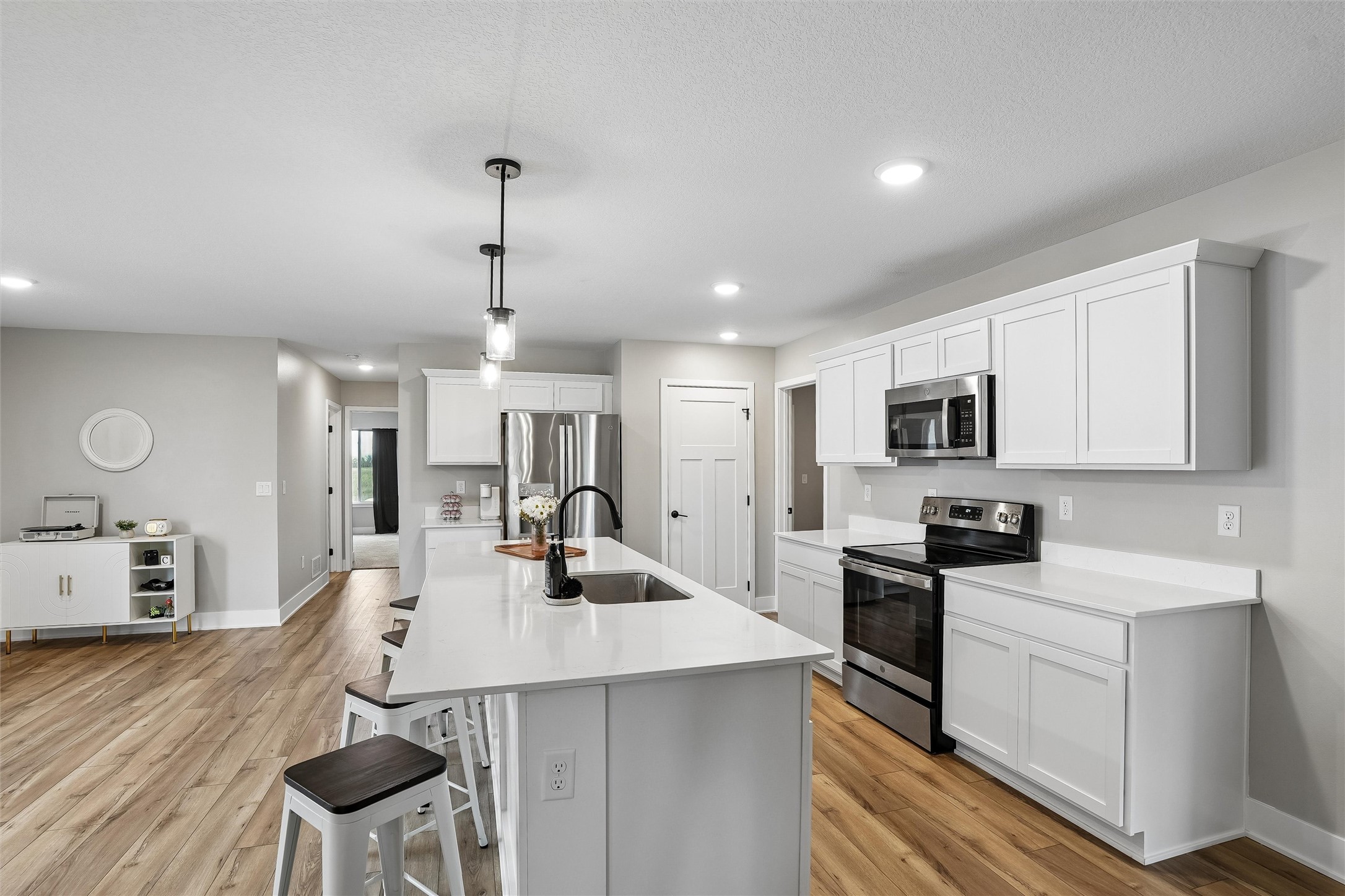 1620 Justice Way Property Photo 12