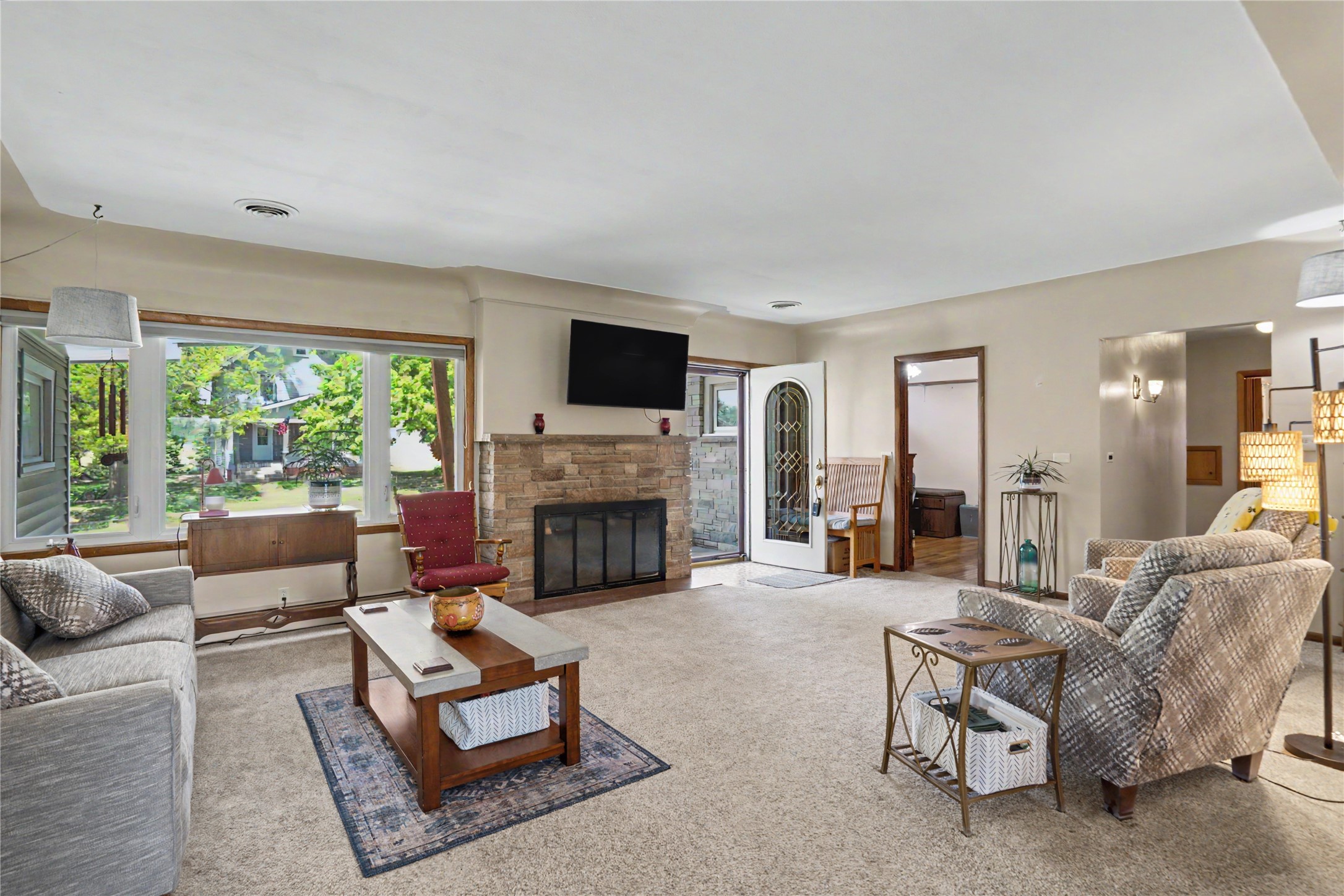810 Adair Street Property Photo 4