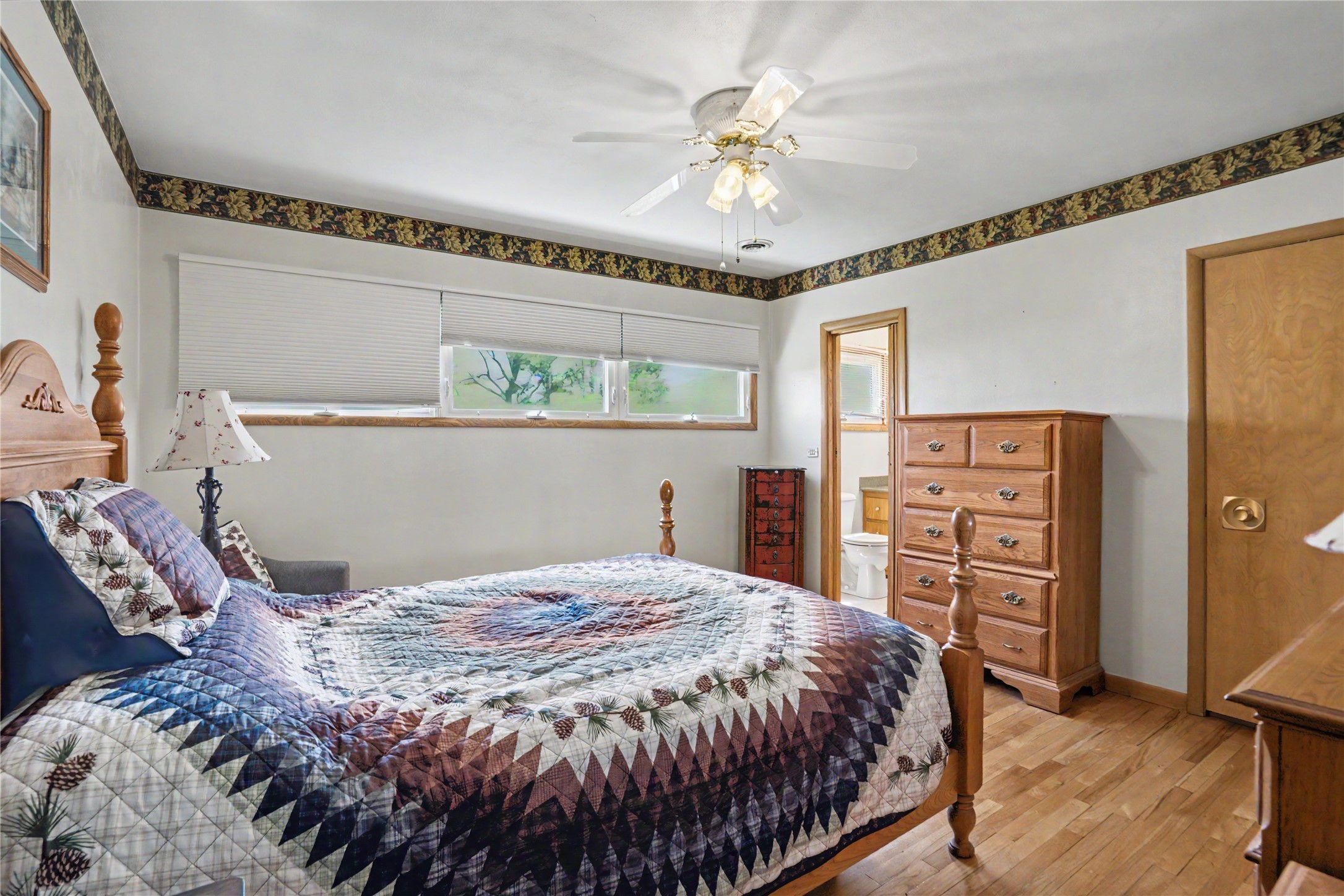 810 Adair Street Property Photo 14