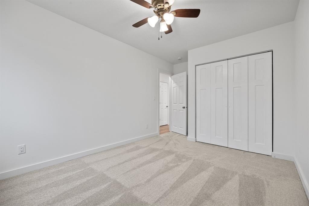 2505 E 40th Street Property Photo 25