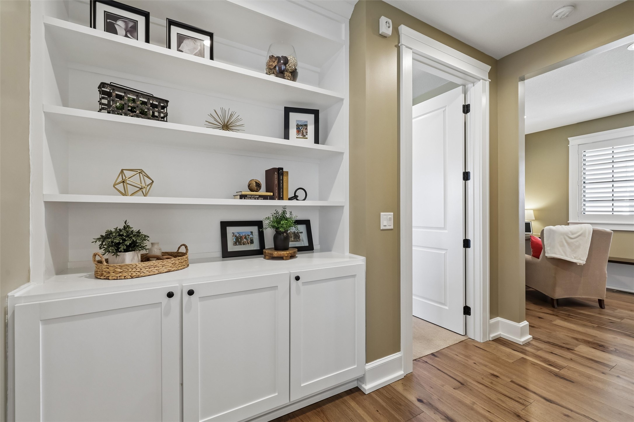 715 Century Circle Property Photo 14