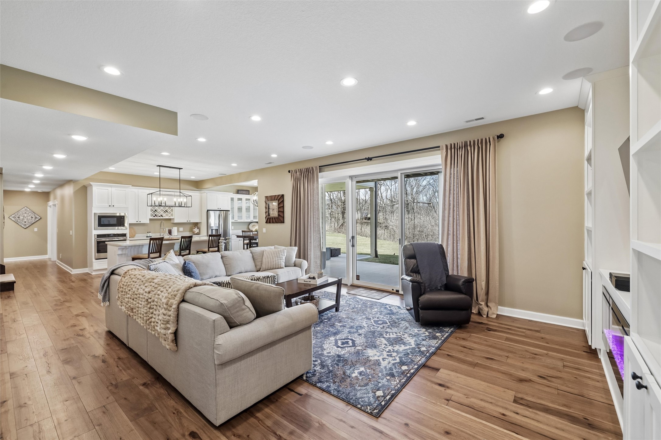 715 Century Circle Property Photo 25